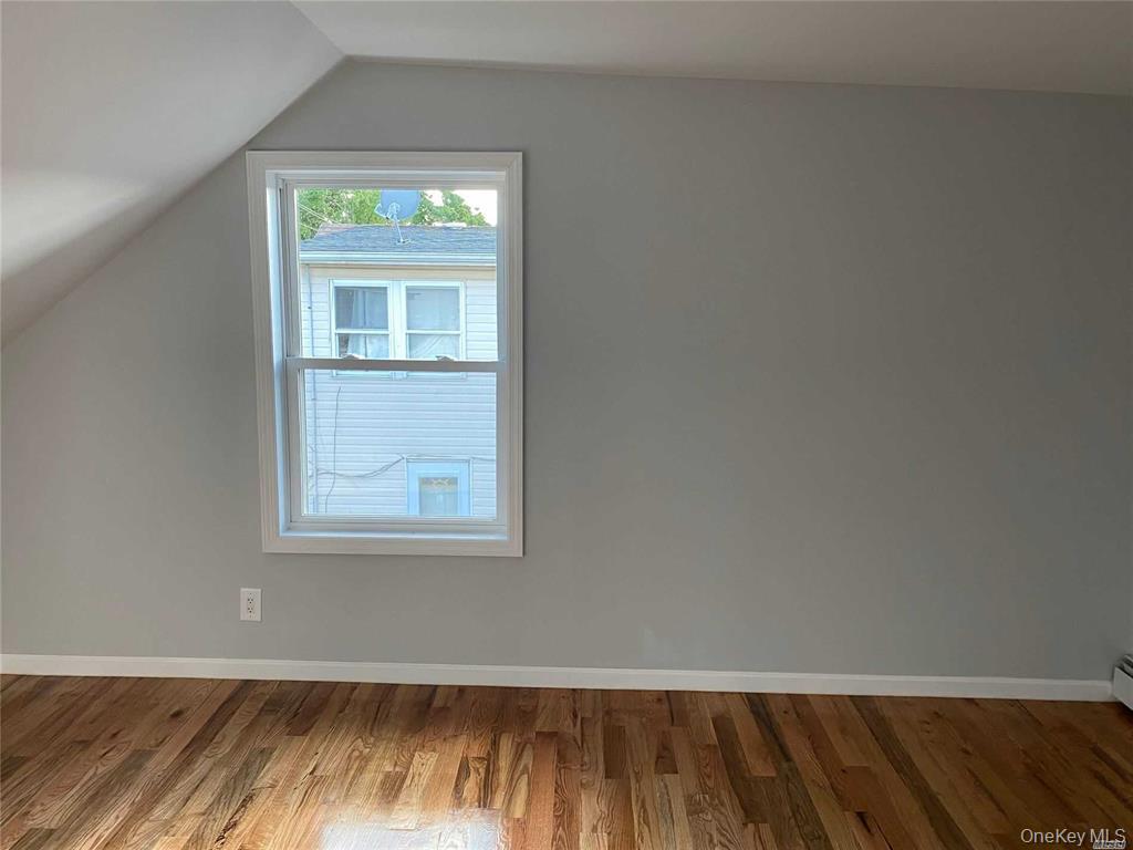 158 Rhodes Avenue – For Rent photo 3