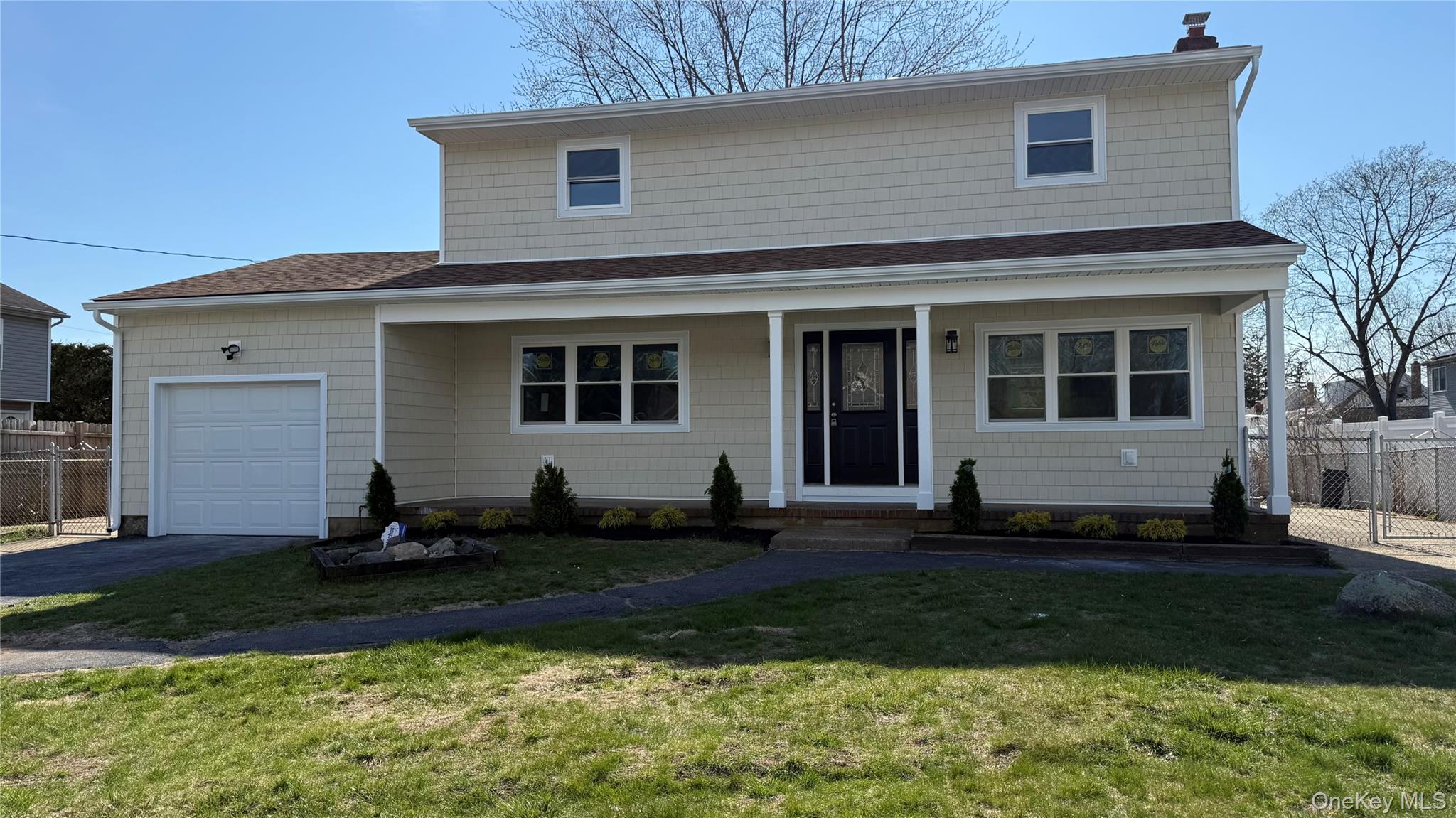 211 4th Avenue – For Sale