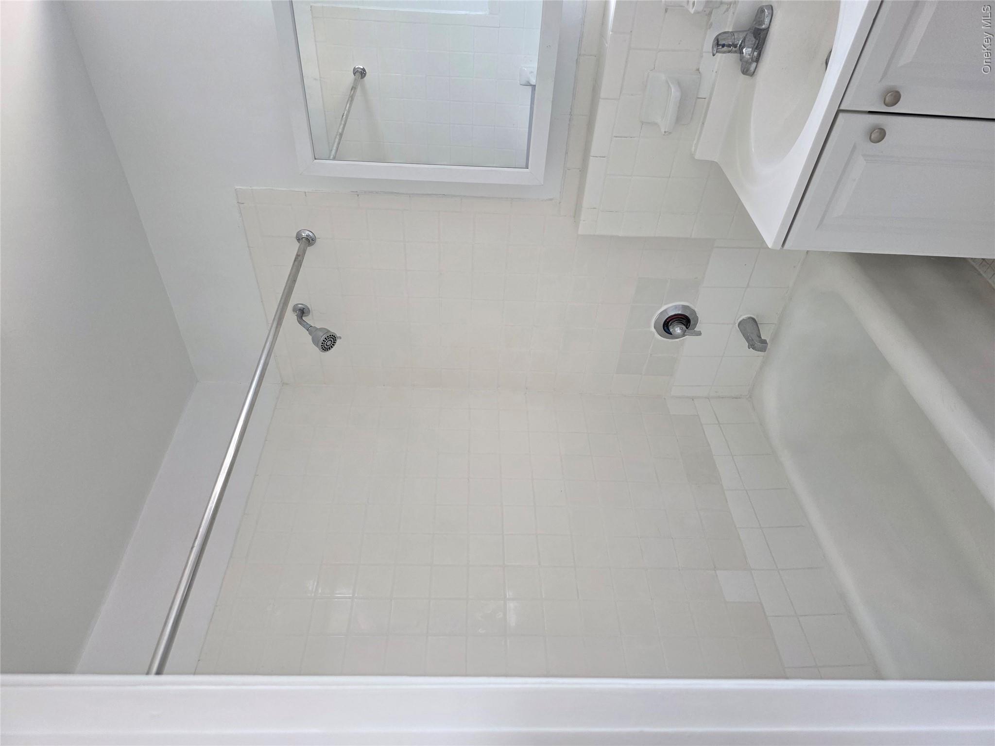 855 E 178th St Street, Unit 18D photo 10