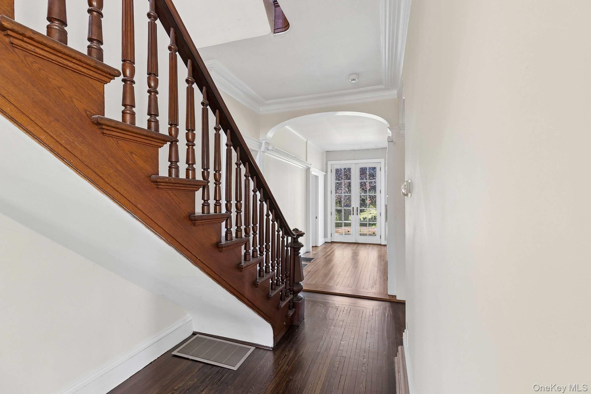 605 Halyoake Avenue – For Sale photo 15