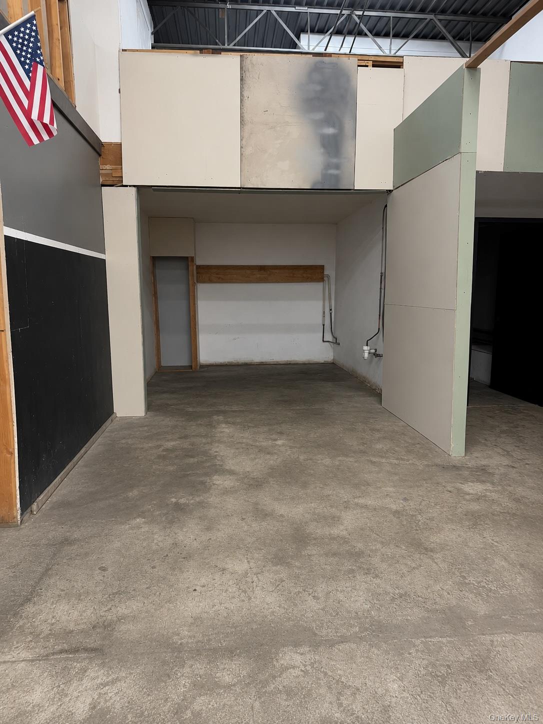 91 Moffitt Boulevard – For Rent photo 4