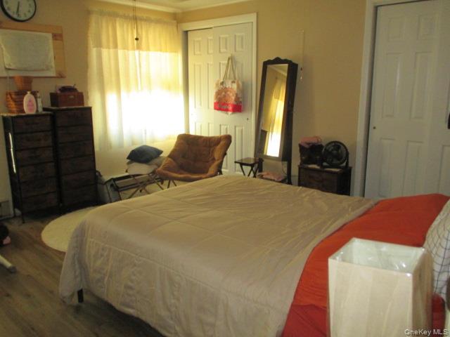 130 Village Circle W – For Sale photo 9