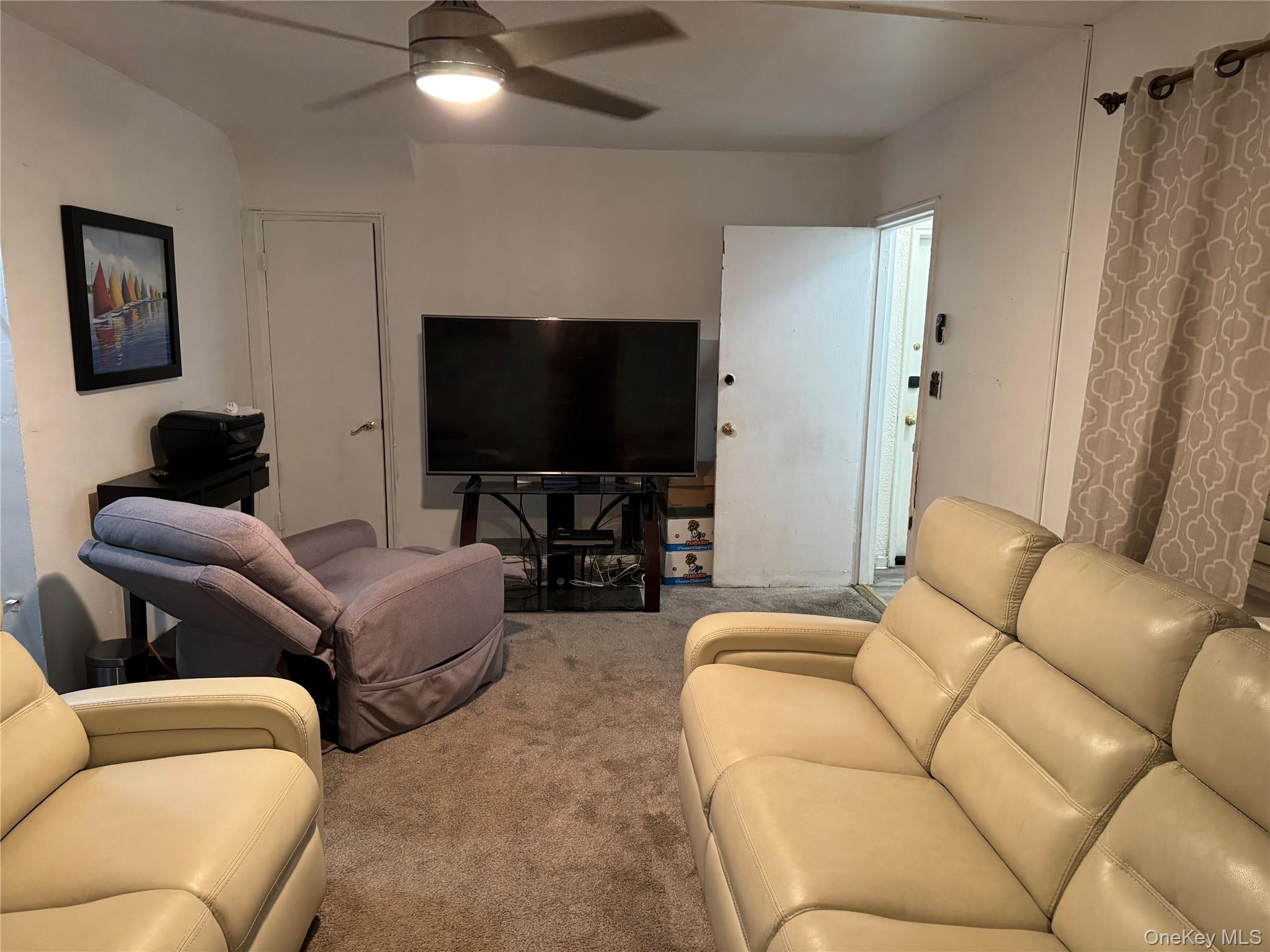 260-38 73 Avenue, Unit B1 photo 4