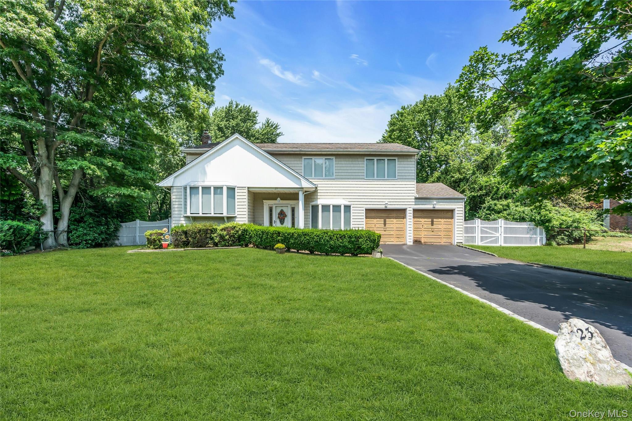 23 Carpenter Lane – For Sale