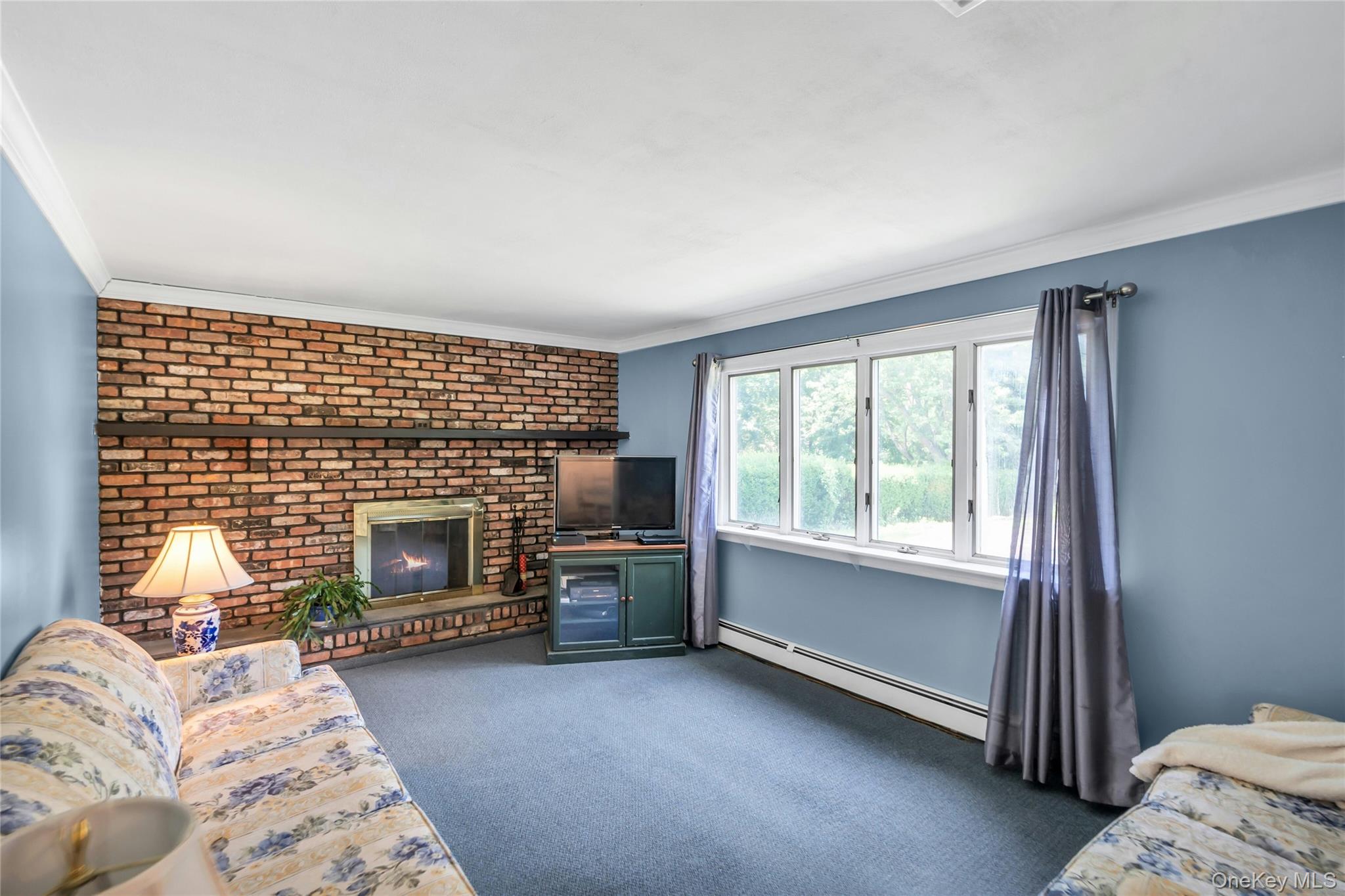 23 Carpenter Lane – For Sale photo 13