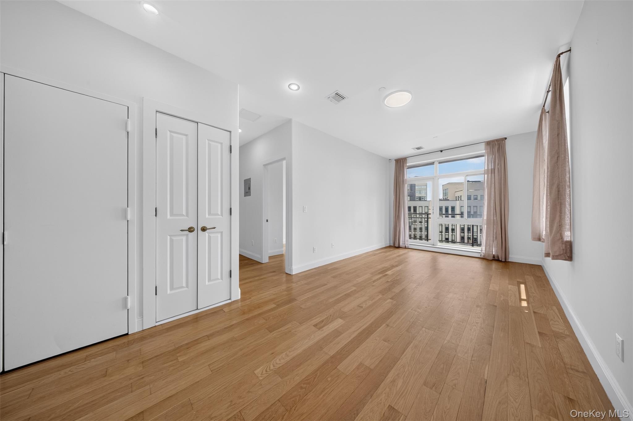 100 Engert Avenue, Unit 5C photo 14