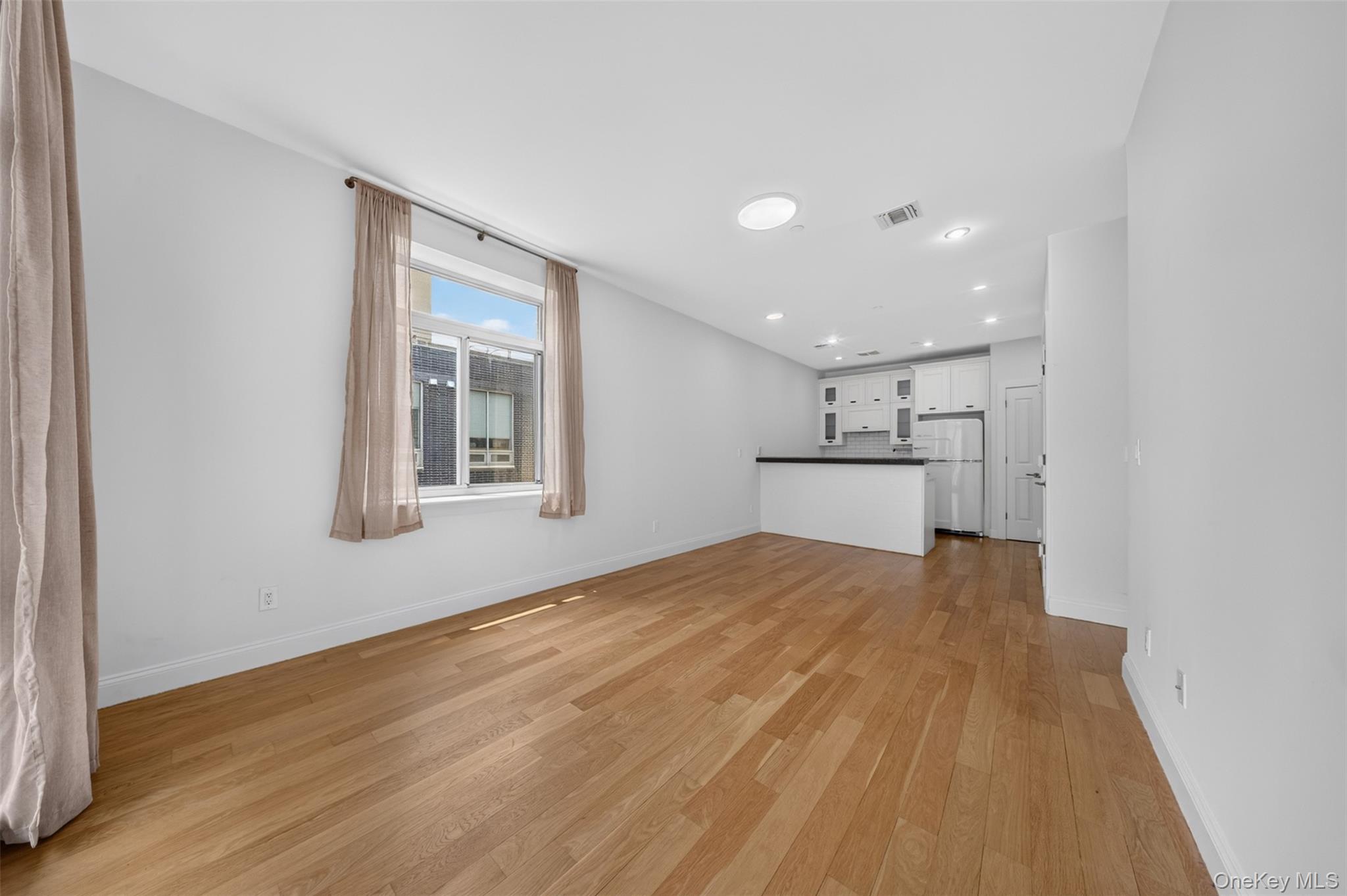 100 Engert Avenue, Unit 5C photo 15