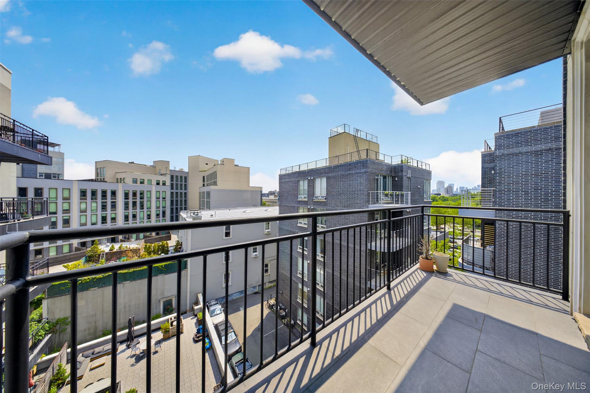 100 Engert Avenue, Unit 5C photo 27