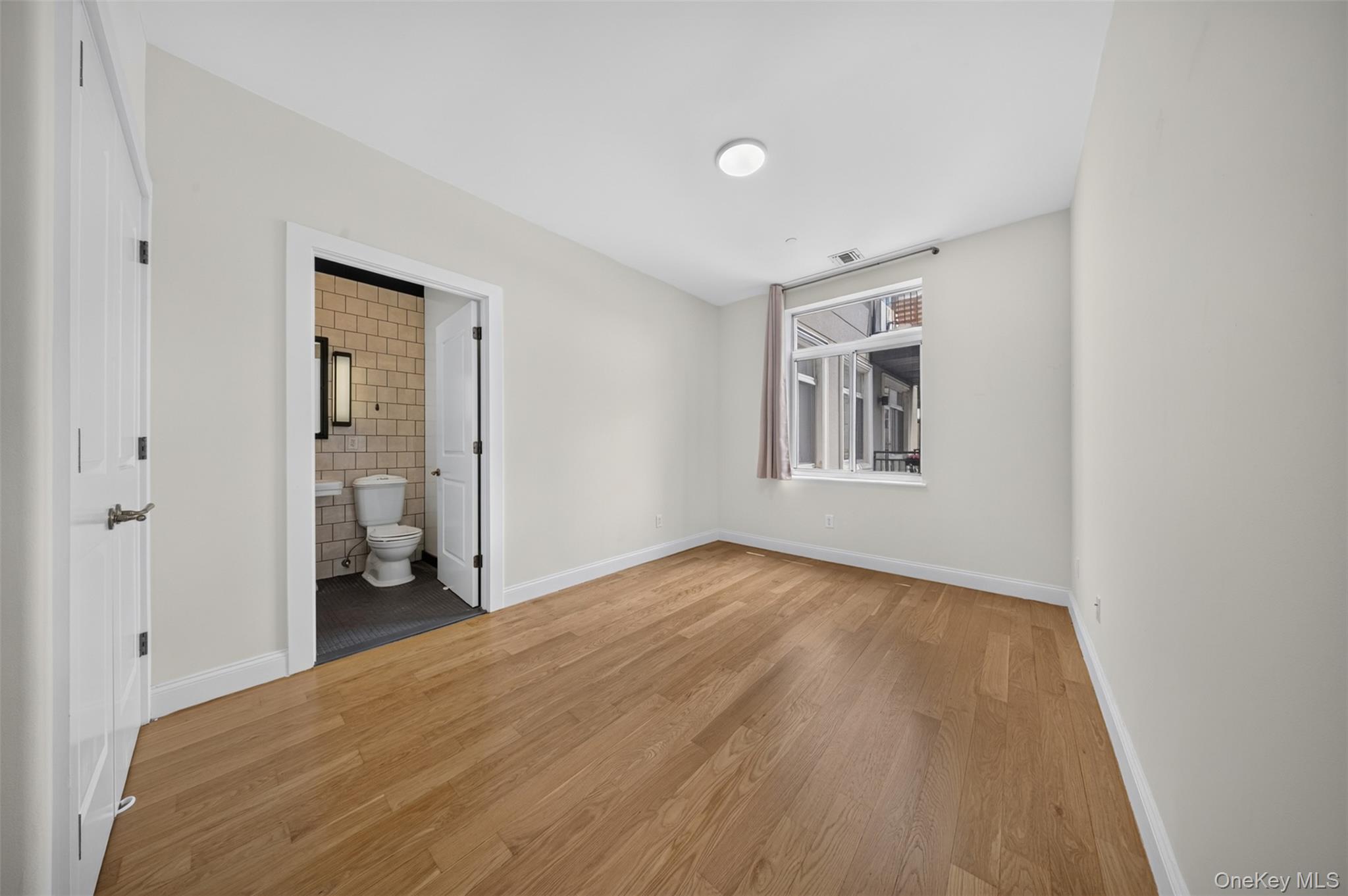 100 Engert Avenue, Unit 5C photo 20