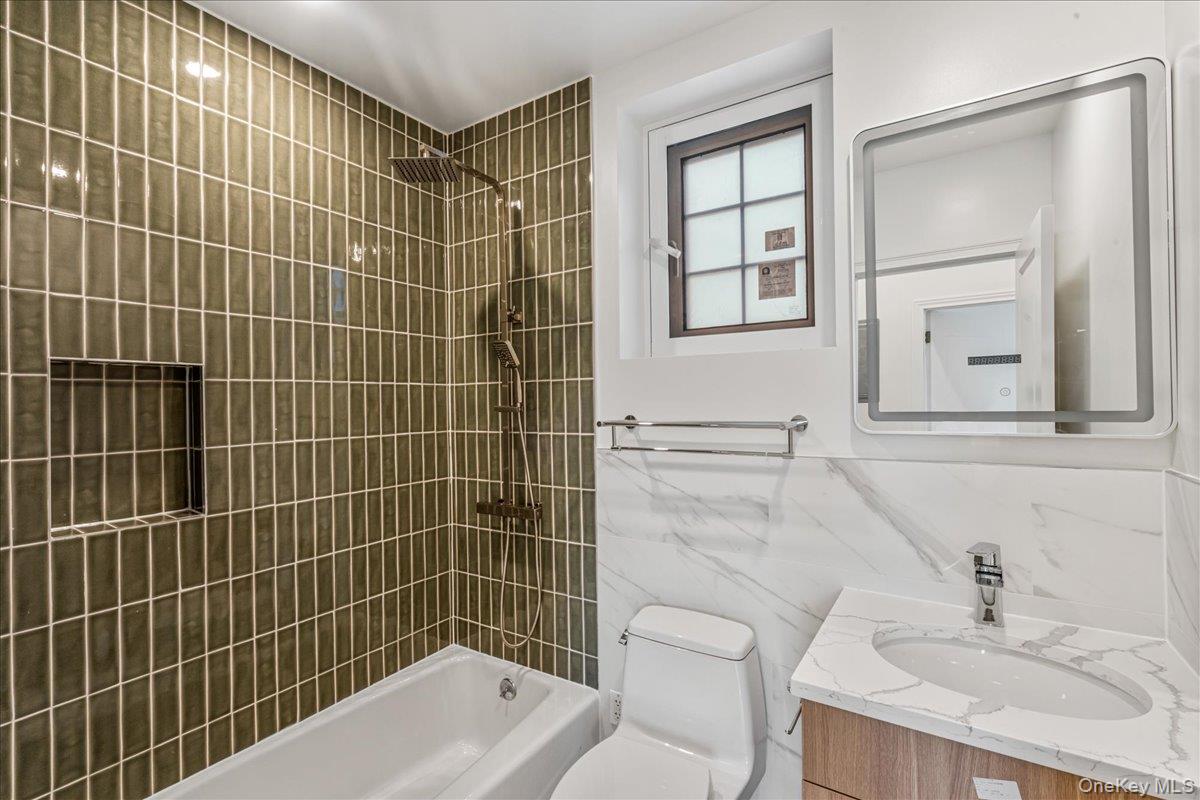 15033 Hawtree St – For Sale photo 14