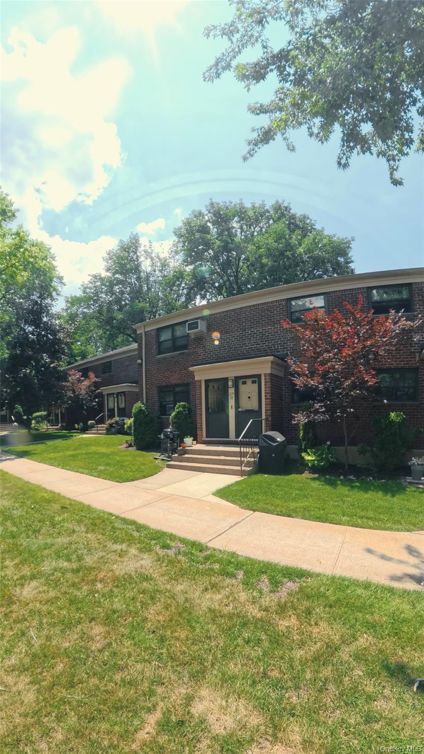 219-58 75th Avenue, Unit 232AI photo 2