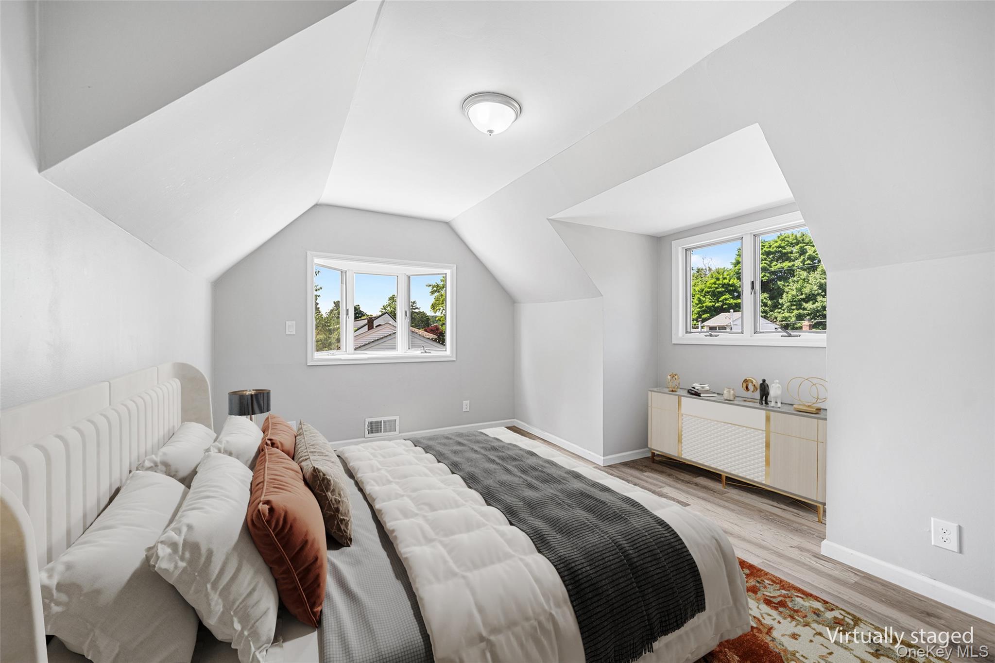 4 Sibley Place – For Sale photo 16