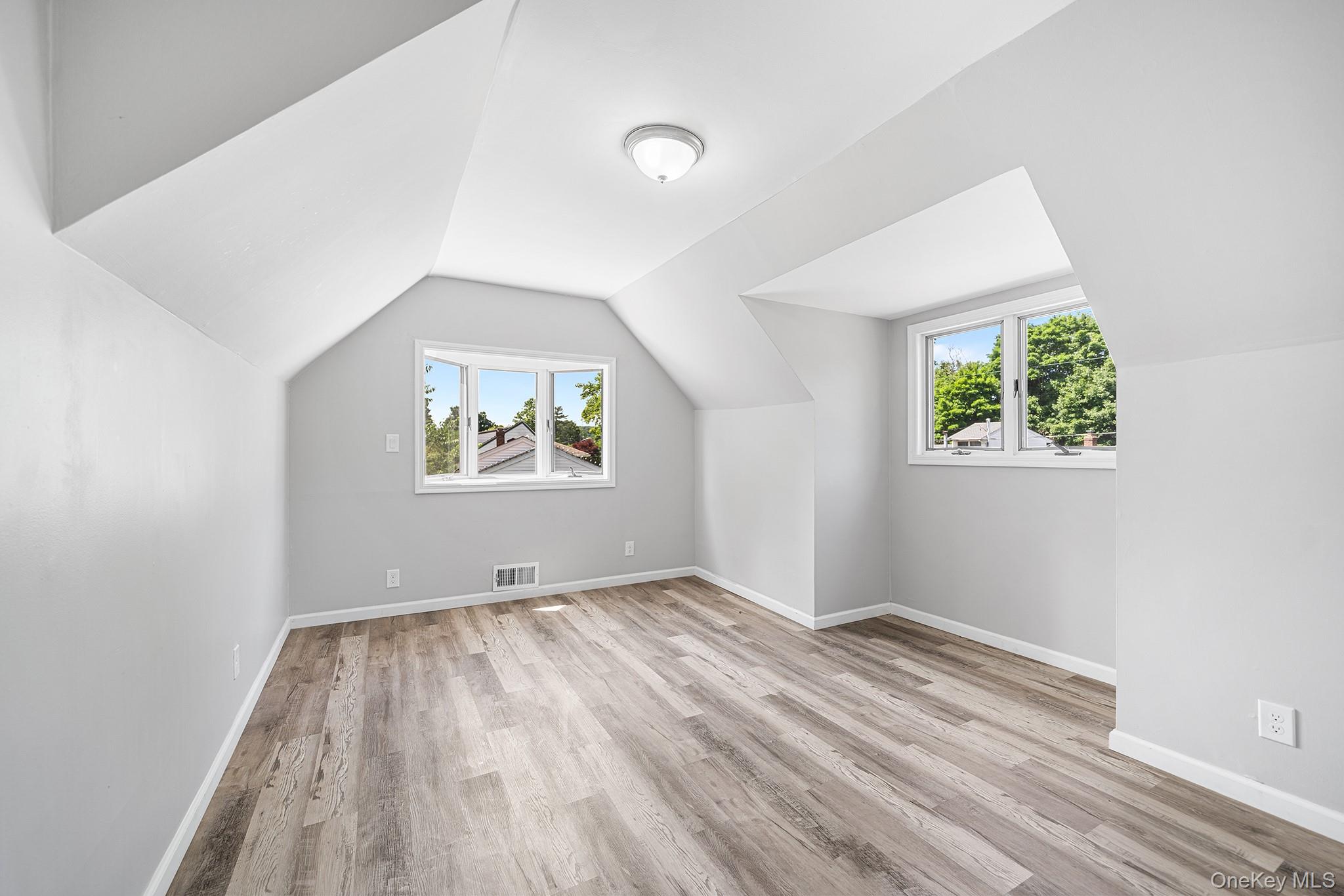 4 Sibley Place – For Sale photo 17