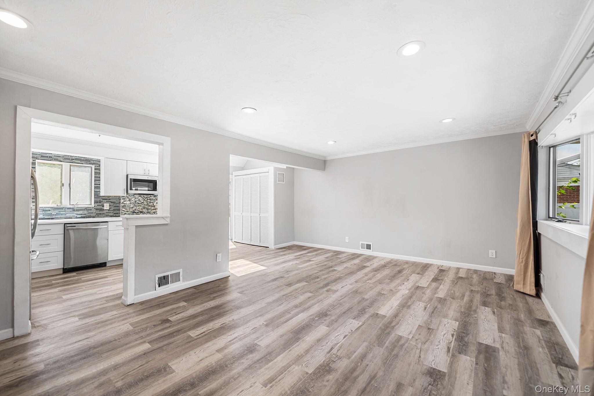 4 Sibley Place – For Sale photo 5