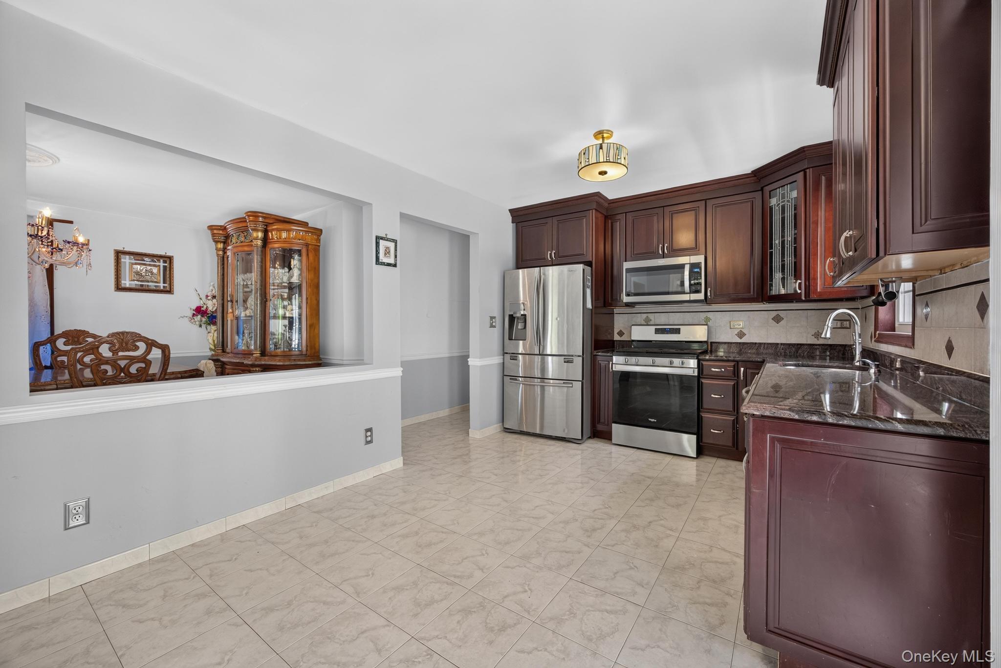42 Highview Avenue – For Sale photo 11
