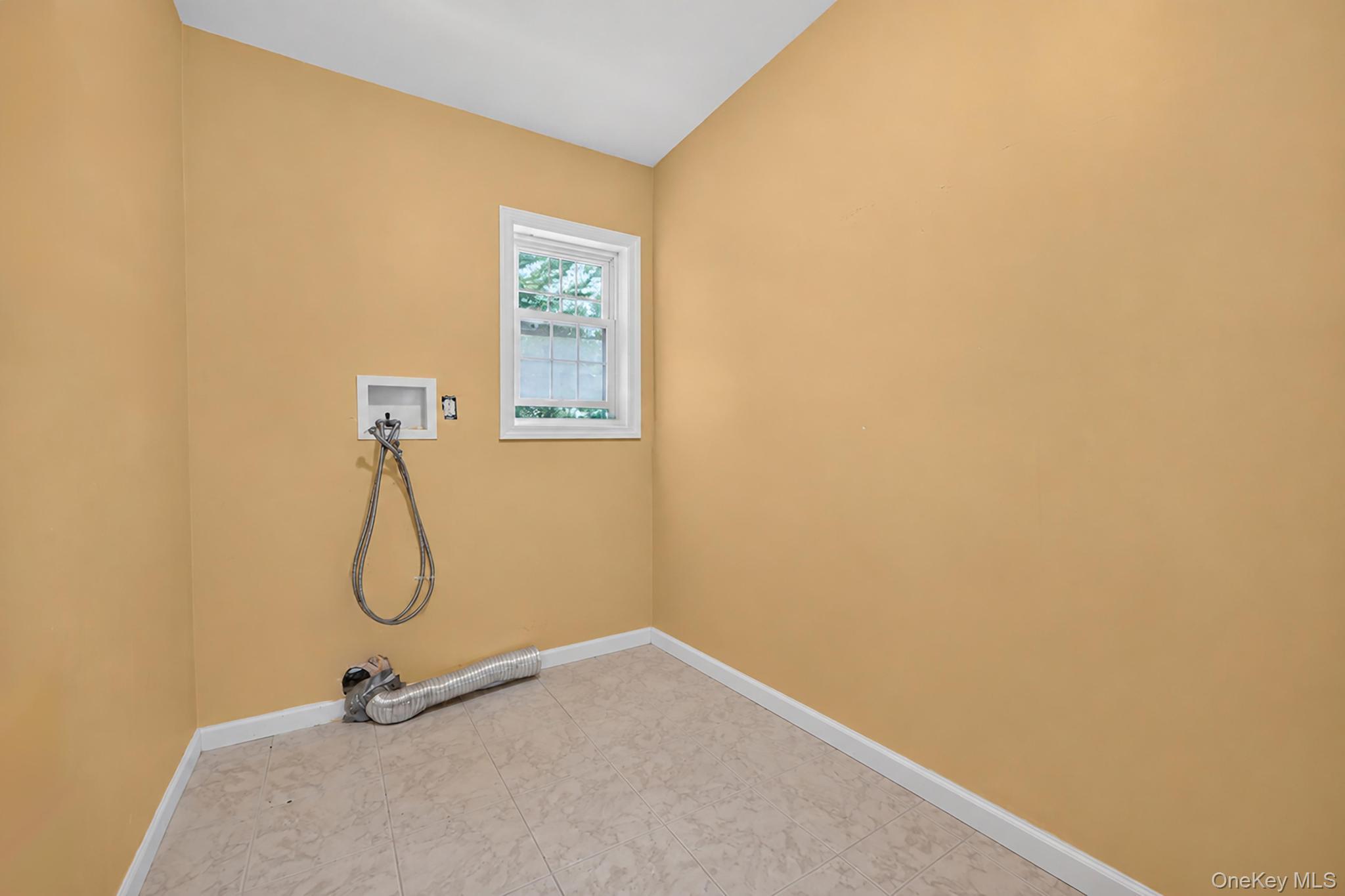 42 Highview Avenue – For Sale photo 31