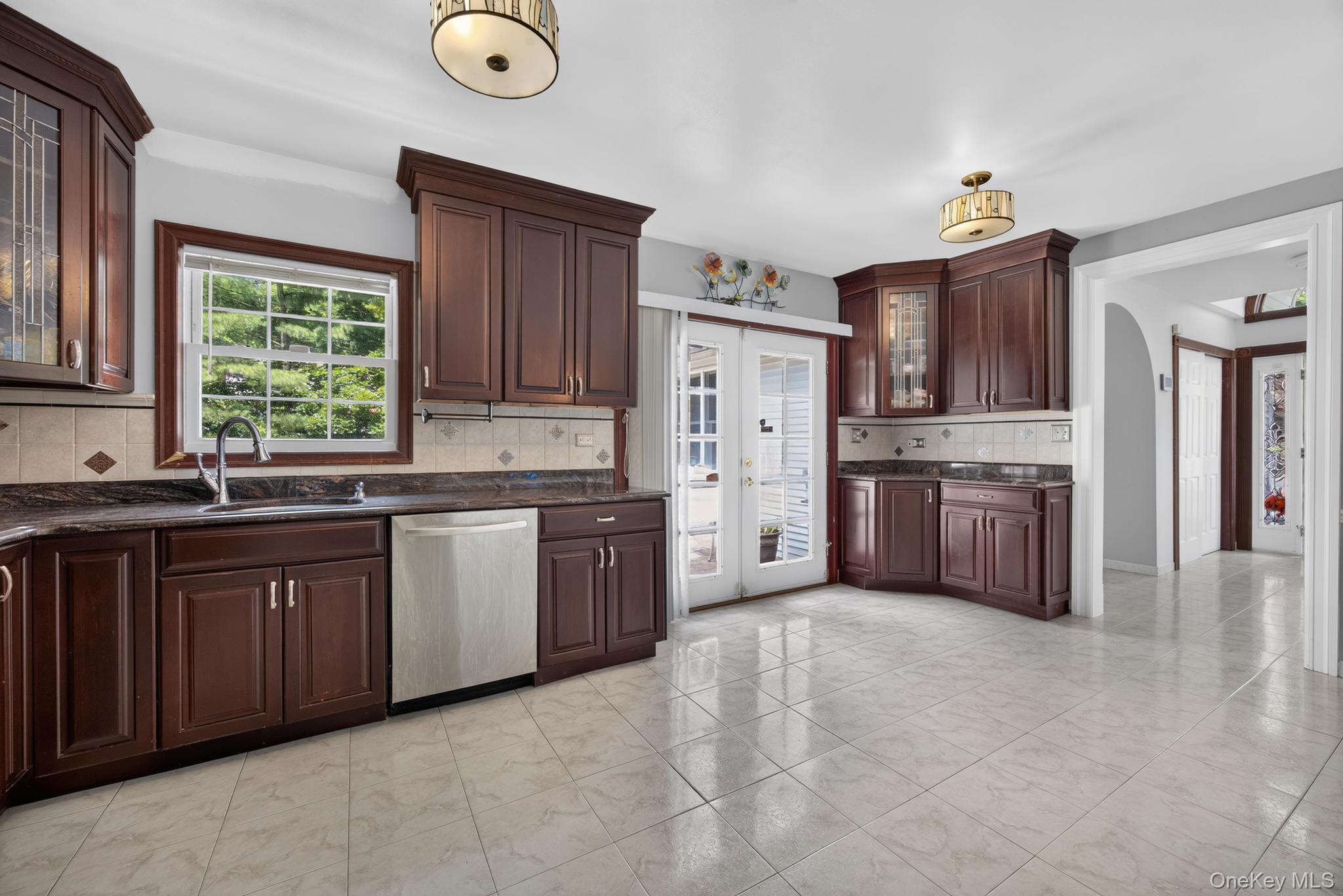 42 Highview Avenue – For Sale photo 10