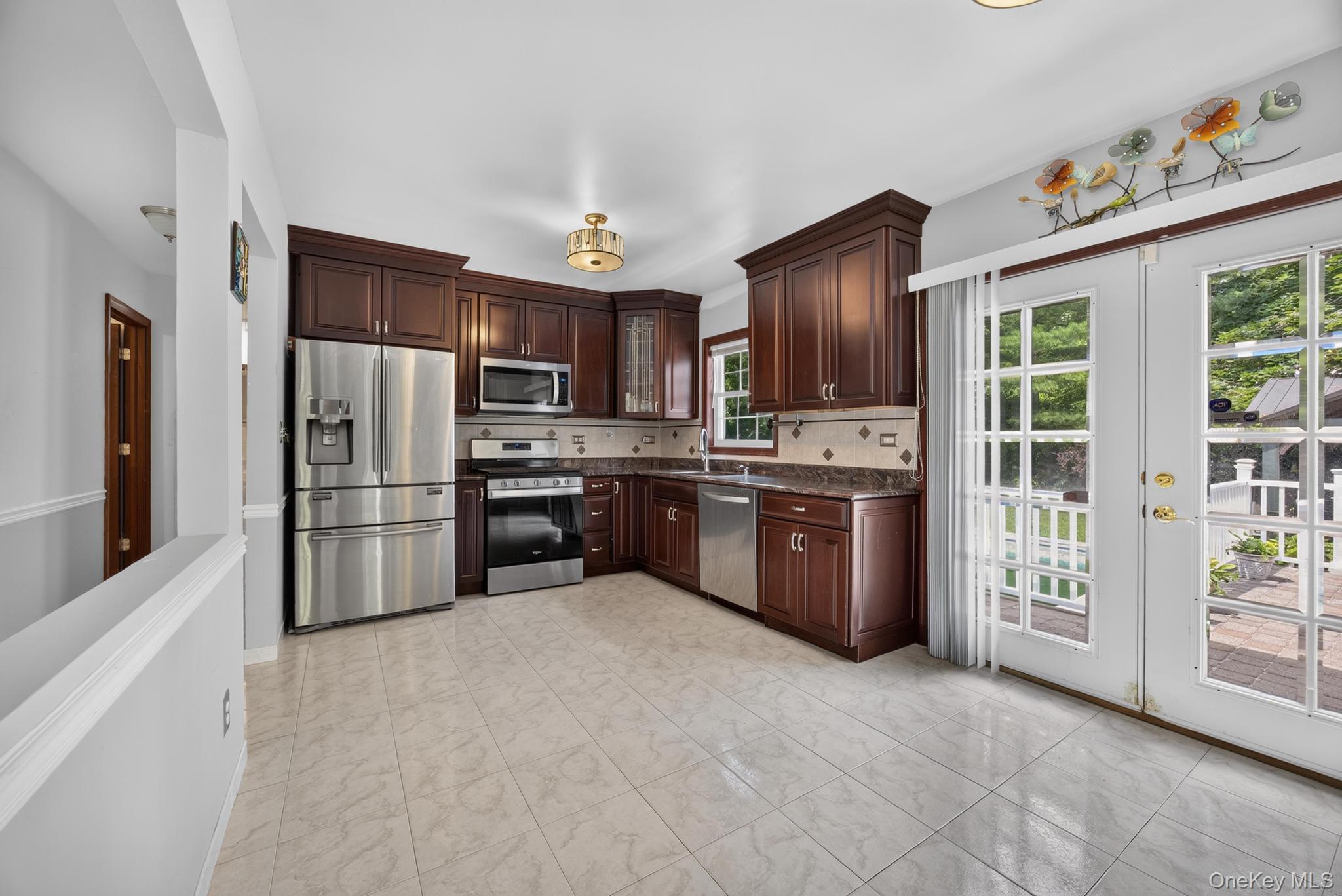 42 Highview Avenue – For Sale photo 9