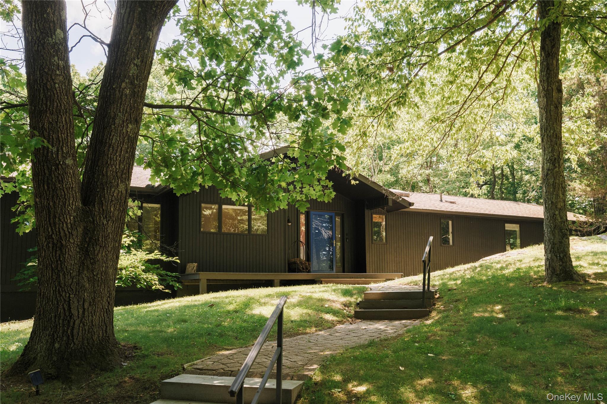 17 Belcher Road – For Sale