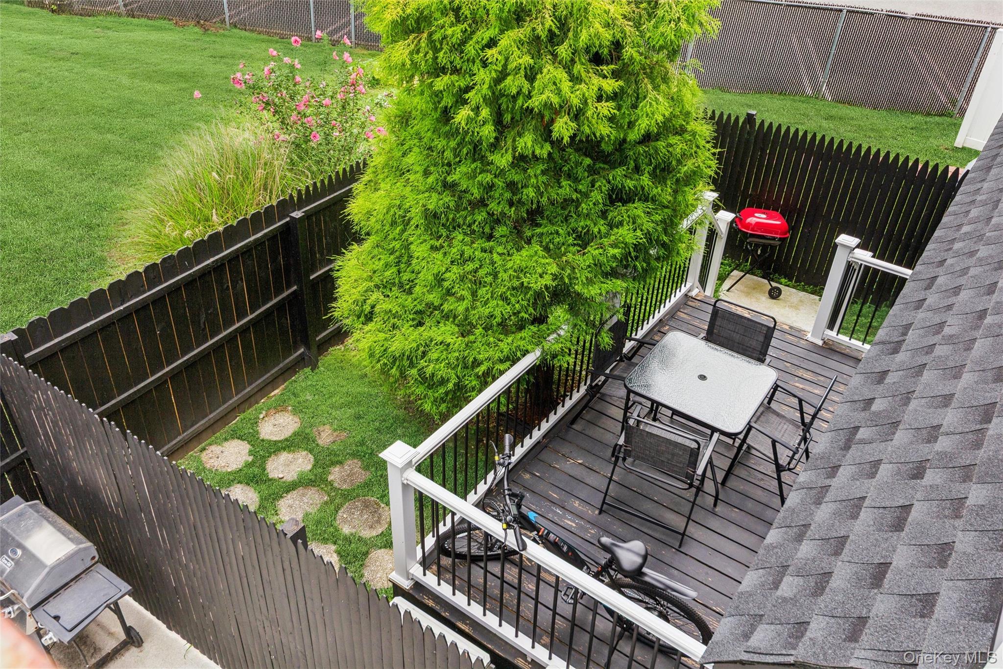301 Merrick Avenue – For Sale photo 23