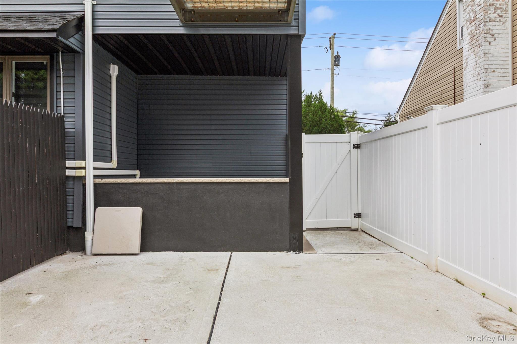 301 Merrick Avenue – For Sale photo 17