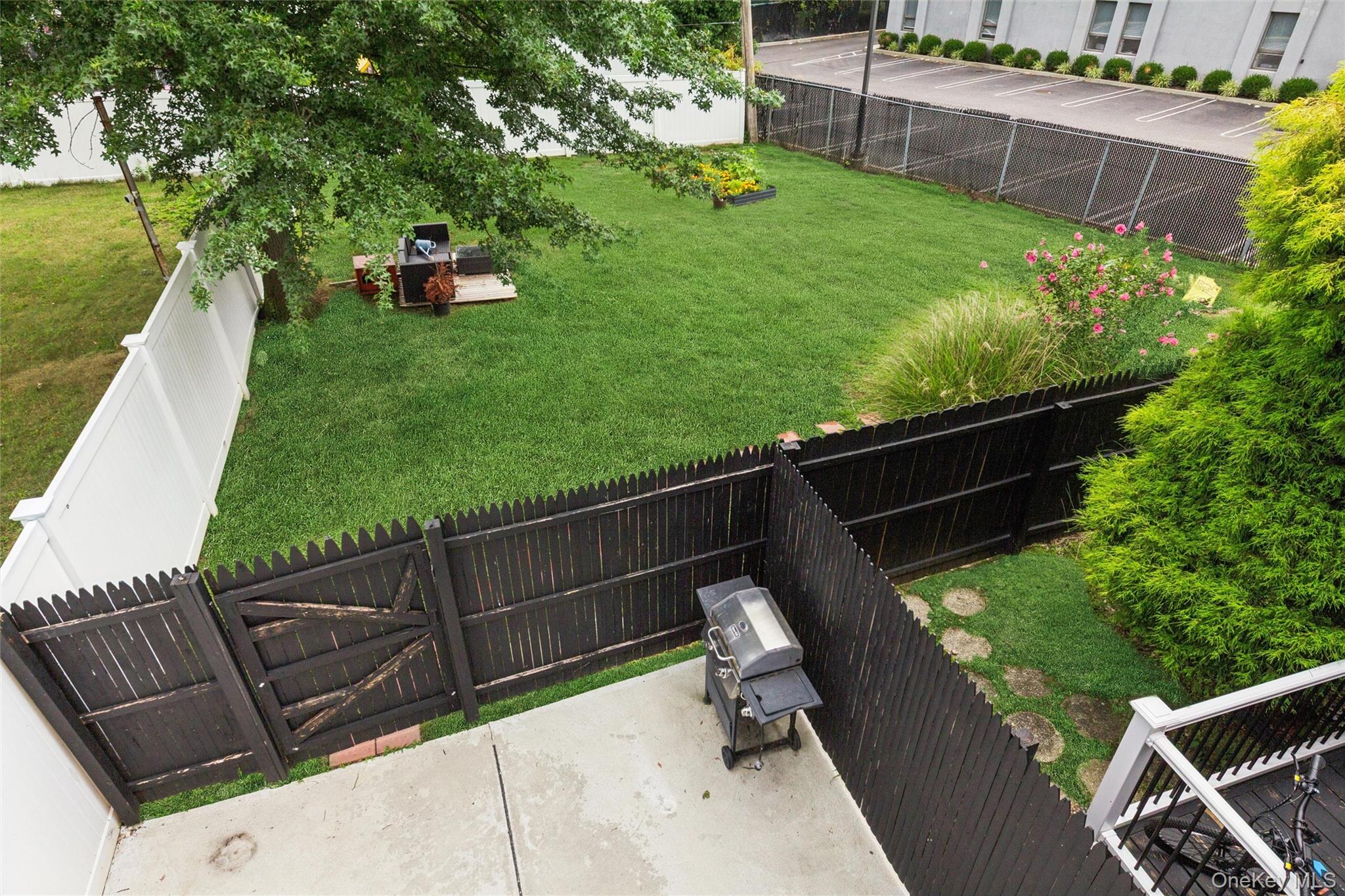 301 Merrick Avenue – For Sale photo 22