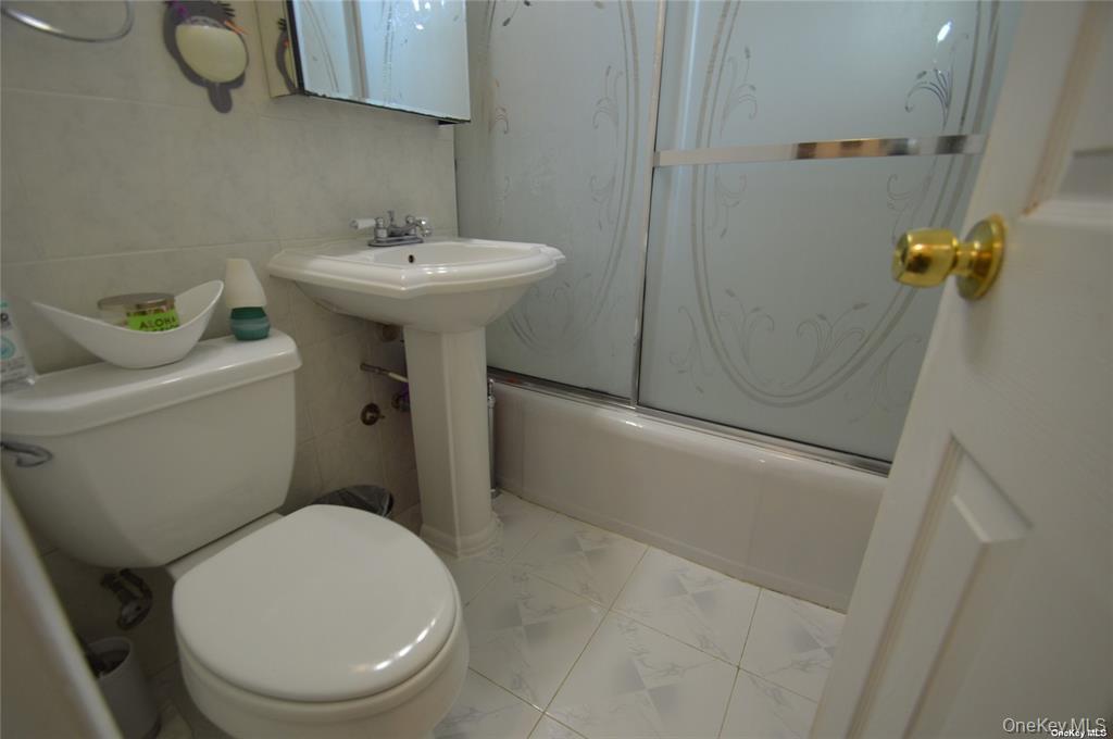 251-34 61st Avenue, Unit 1 photo 17