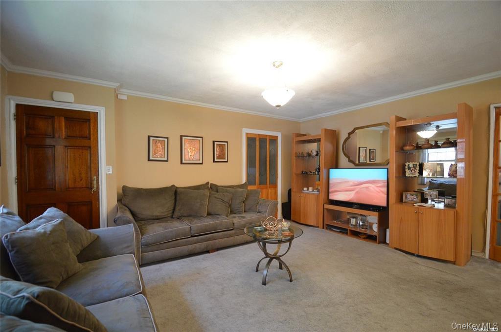 251-34 61st Avenue, Unit 1 photo 4