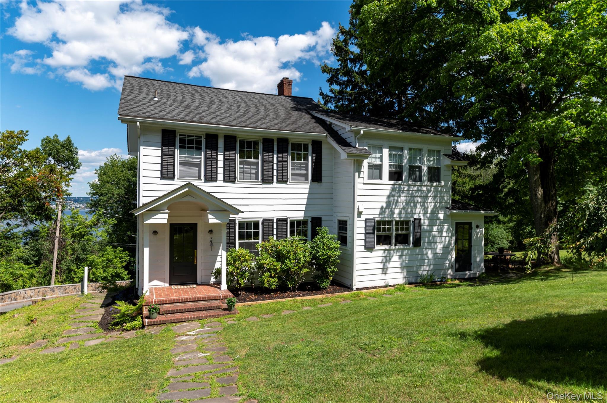 34 Old Mountain Road S – For Sale photo 4