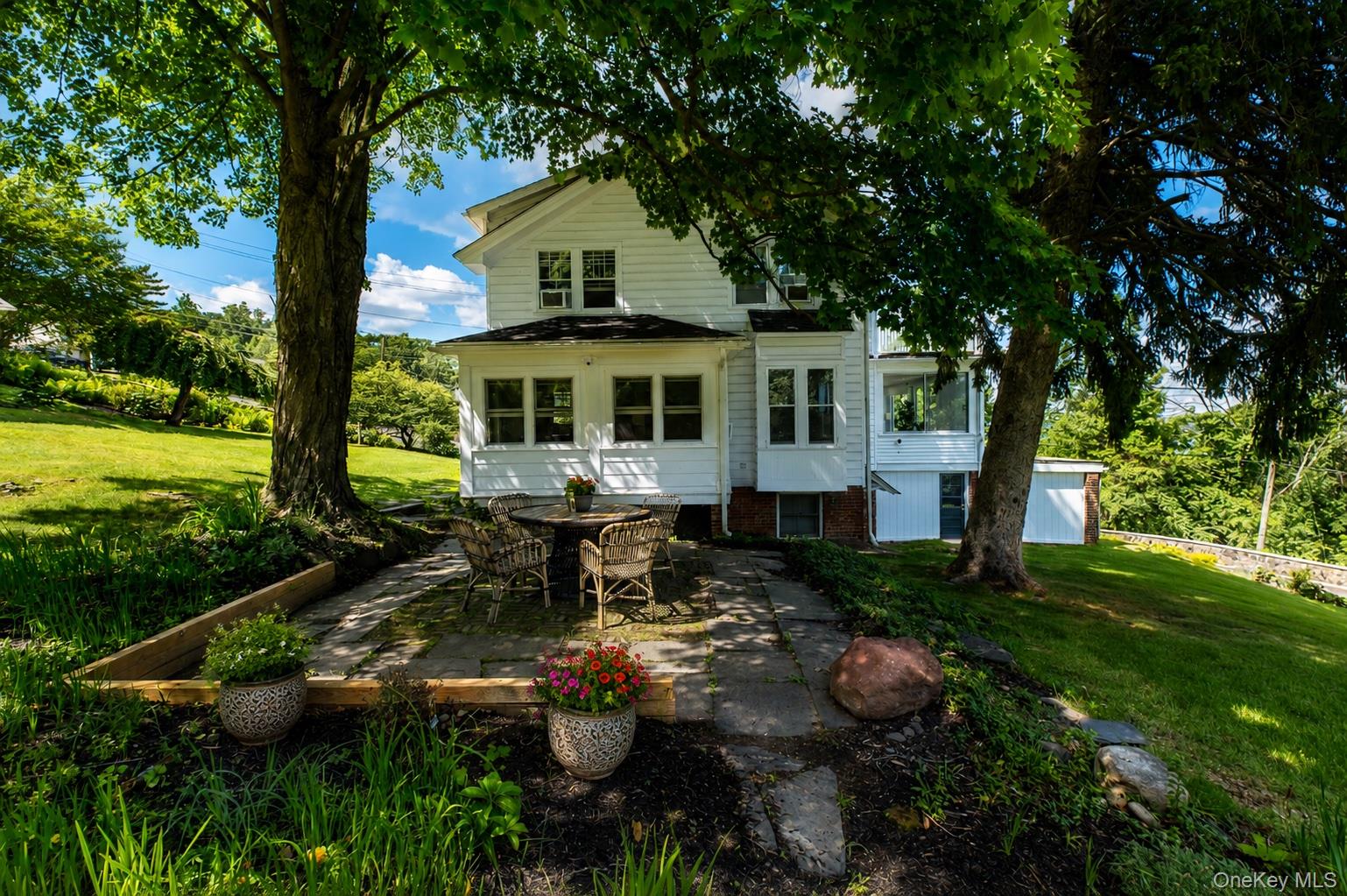 34 Old Mountain Road S – For Sale photo 38