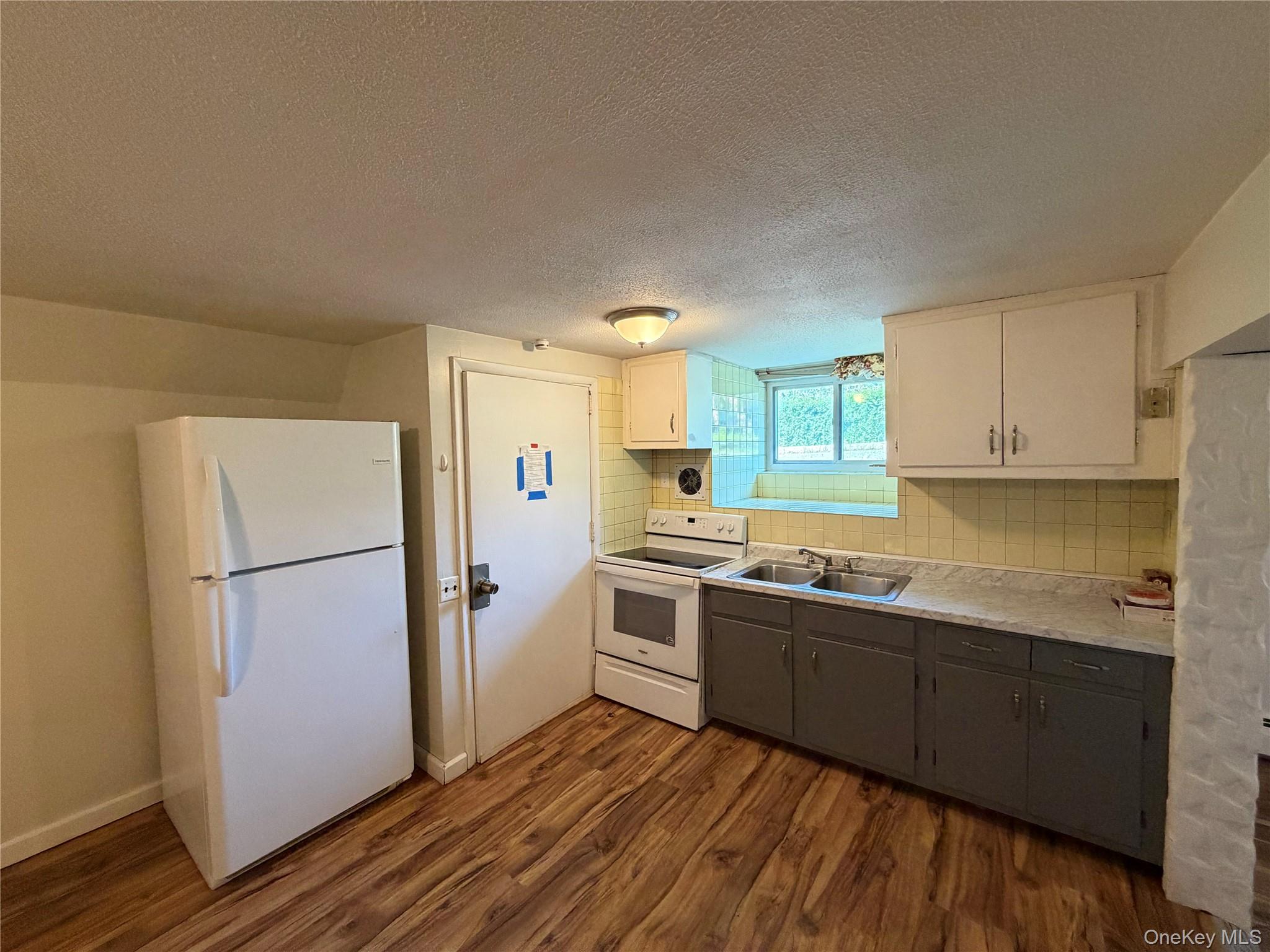 1547 Route 9, Unit 1 photo 2