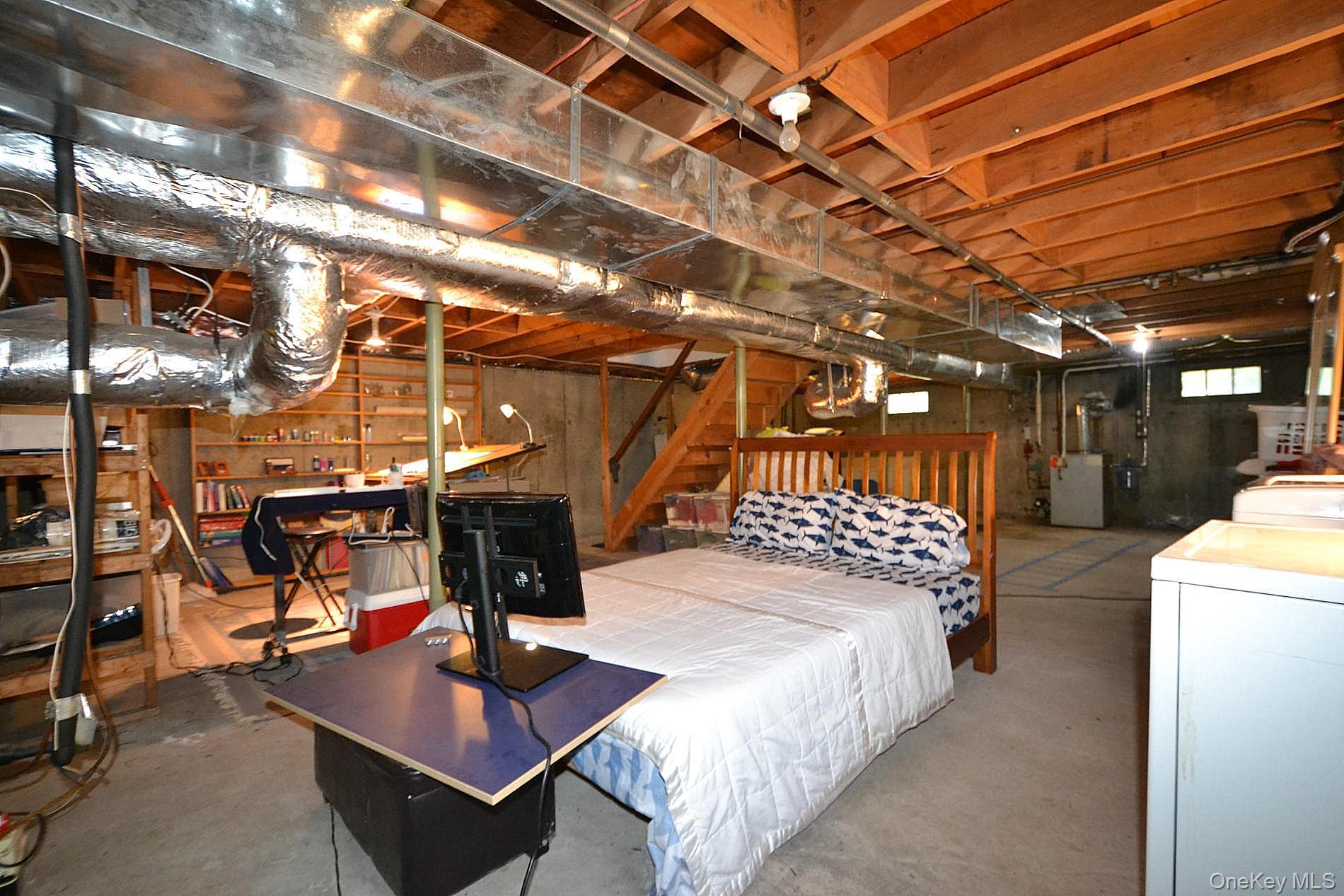 5 Radio Avenue – For Sale photo 18