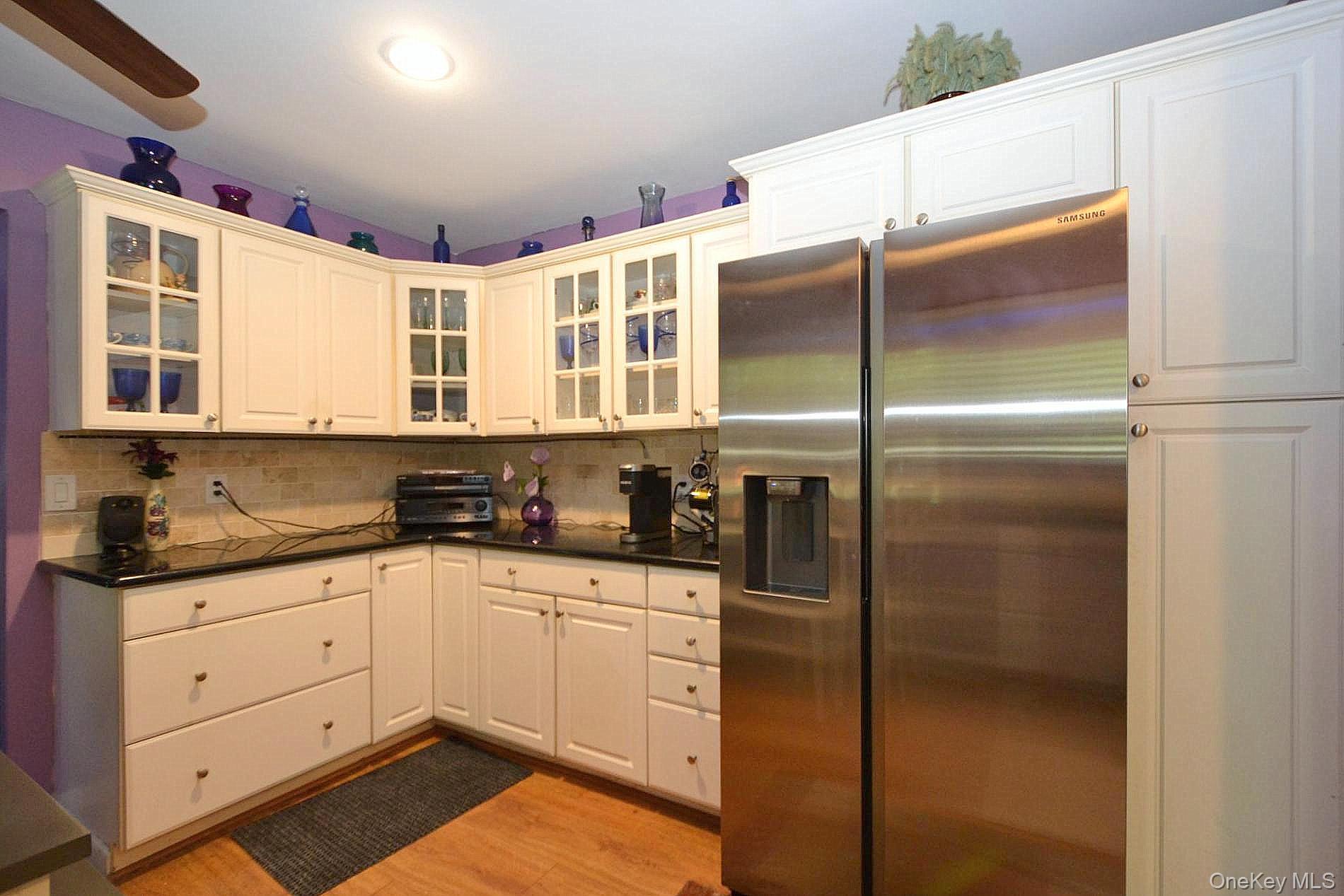5 Radio Avenue – For Sale photo 8