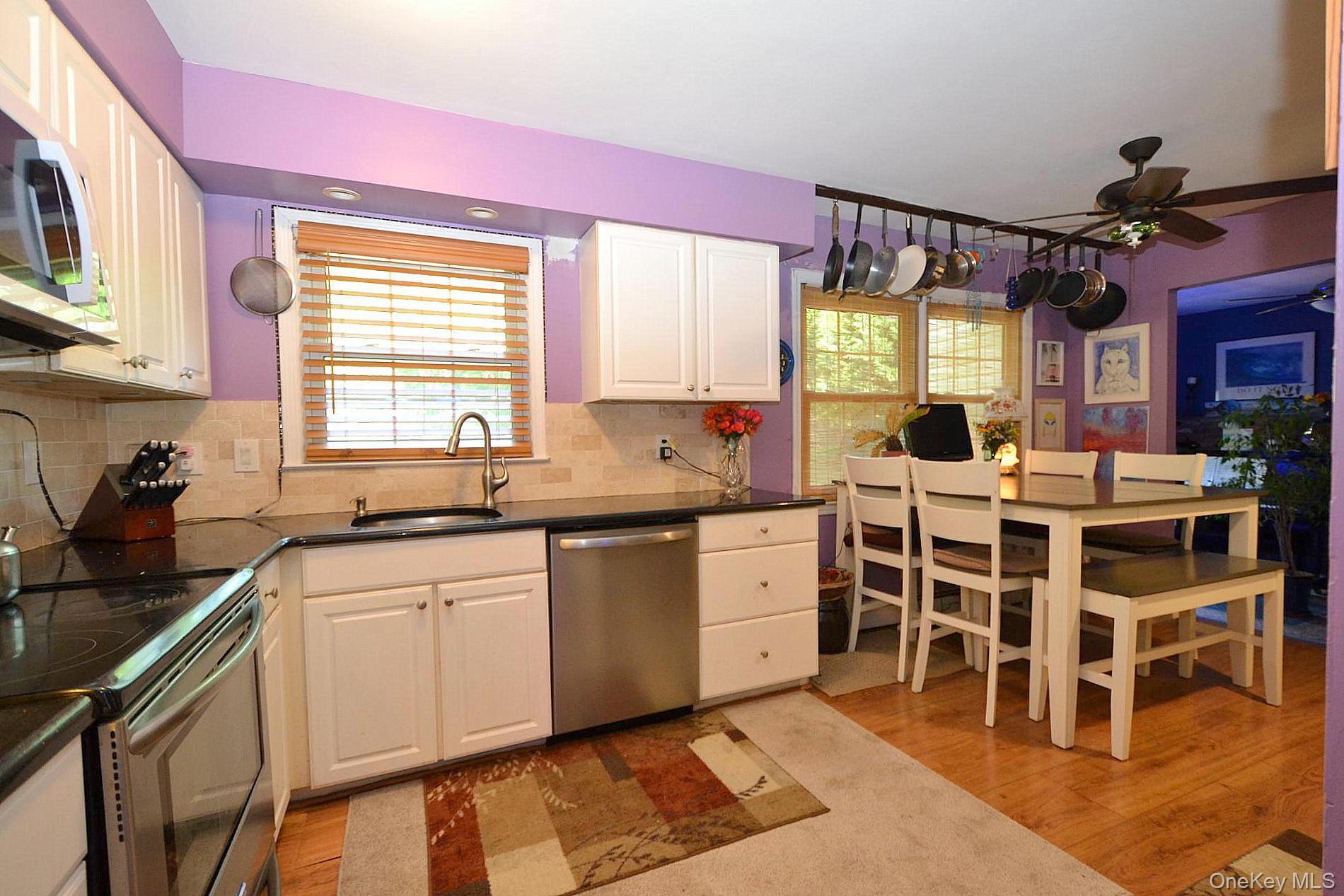 5 Radio Avenue – For Sale photo 7