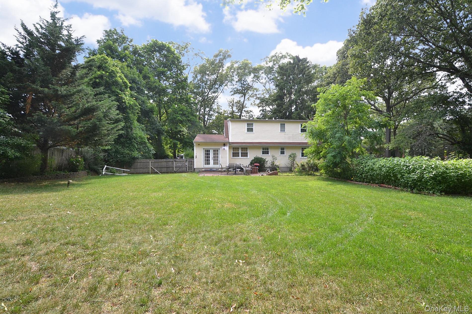 5 Radio Avenue – For Sale photo 23