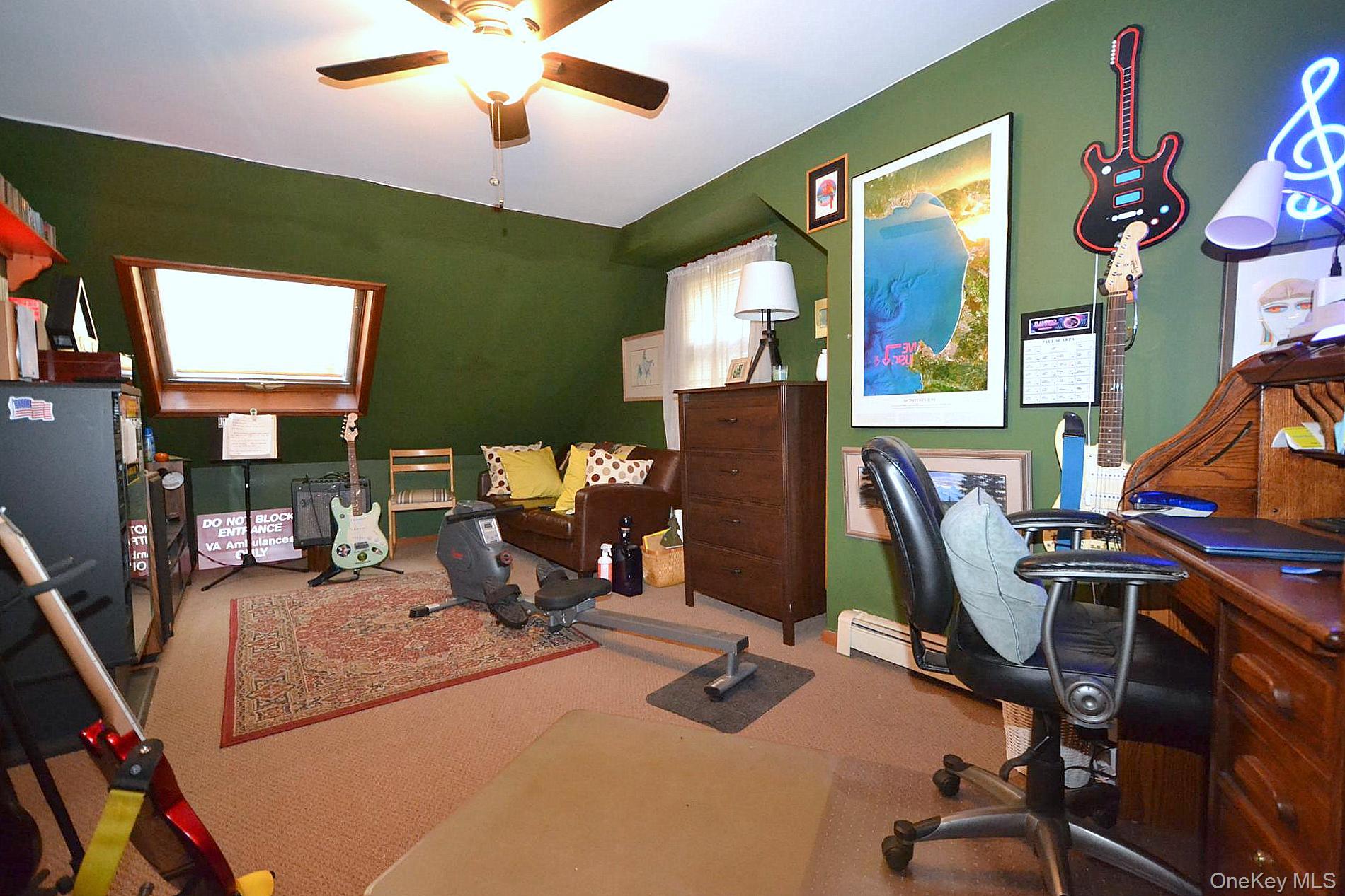 5 Radio Avenue – For Sale photo 15