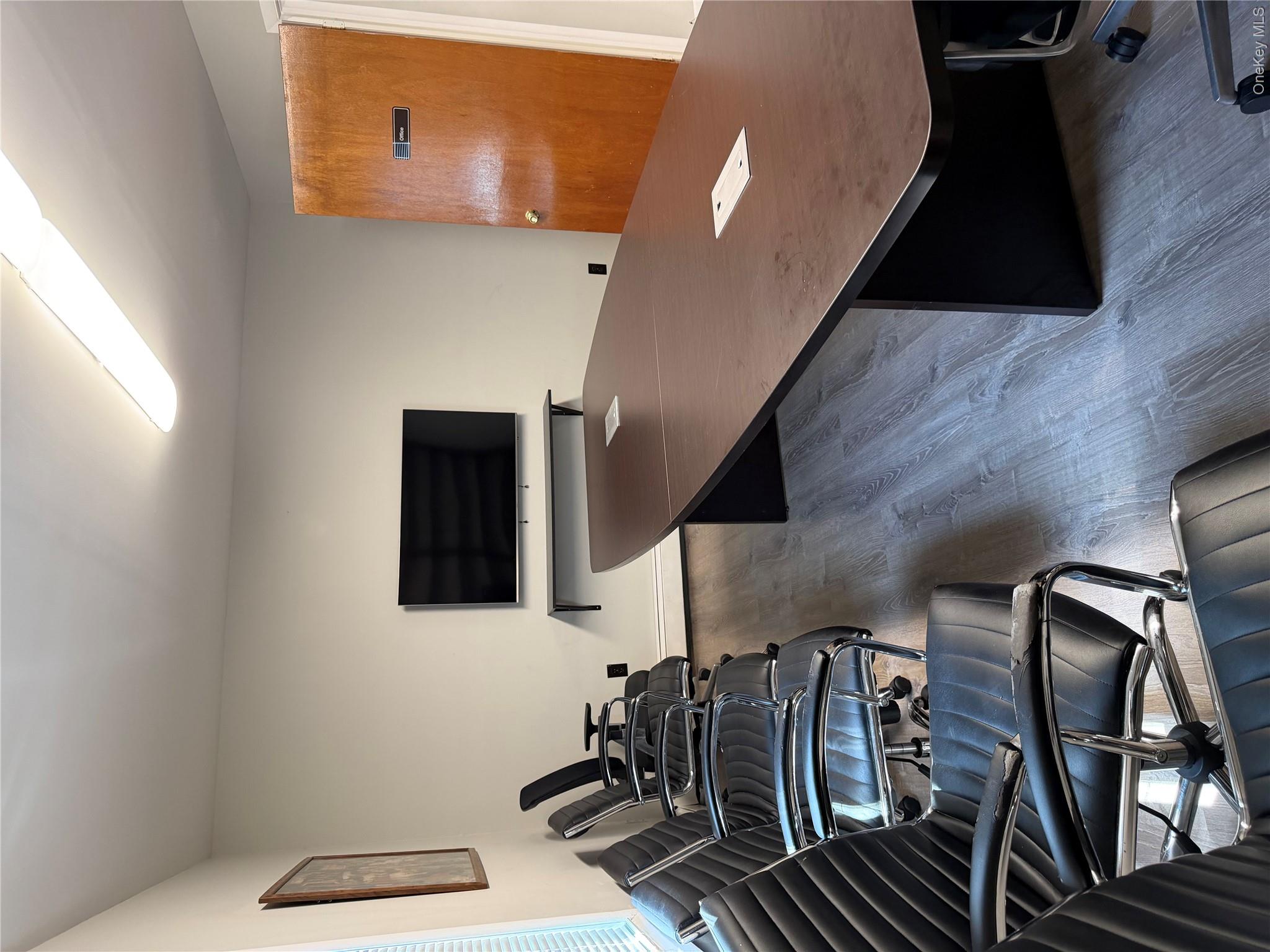 2168 Central Park Avenue – For Rent photo 9