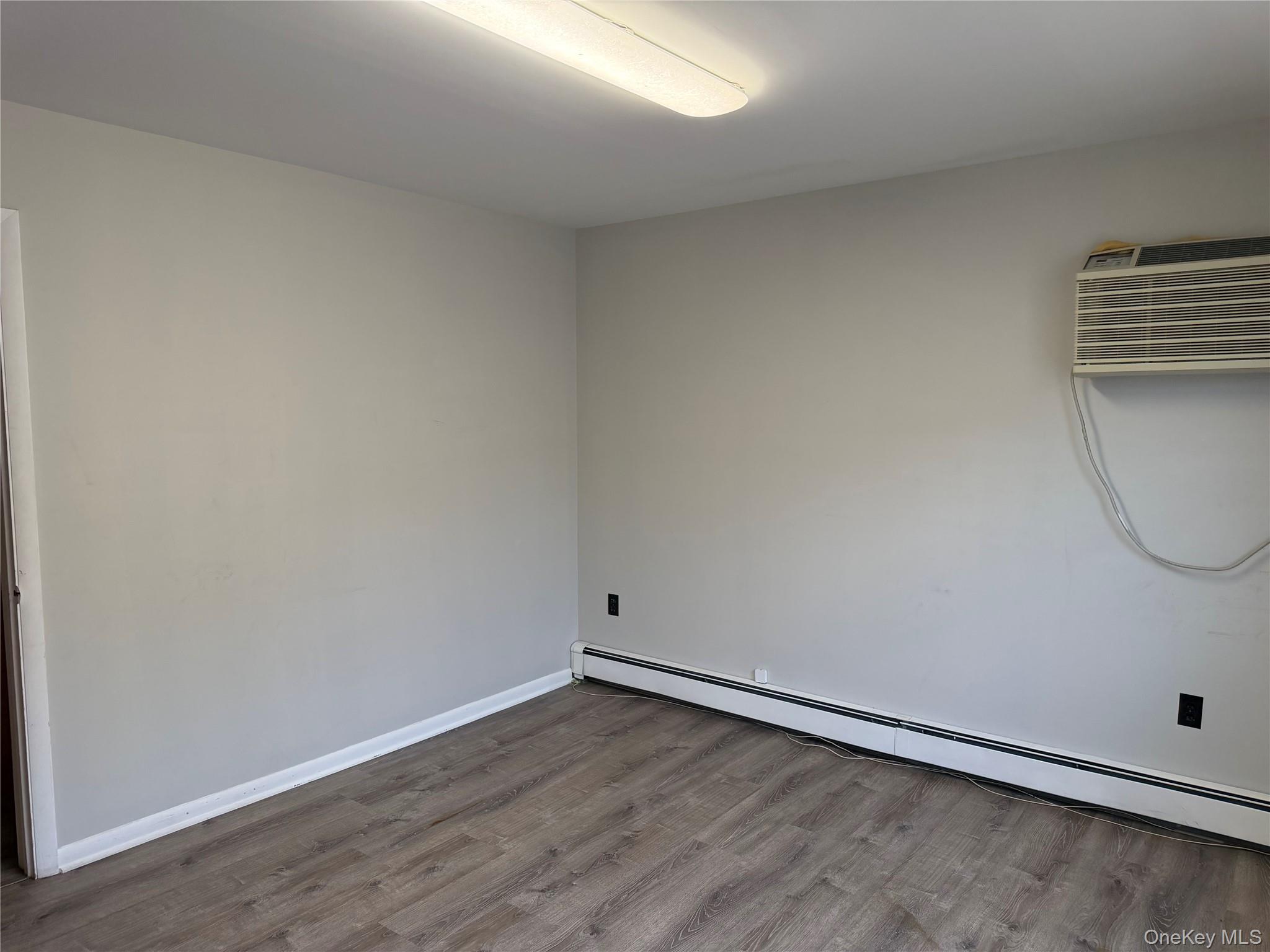 2168 Central Park Avenue – For Rent photo 8