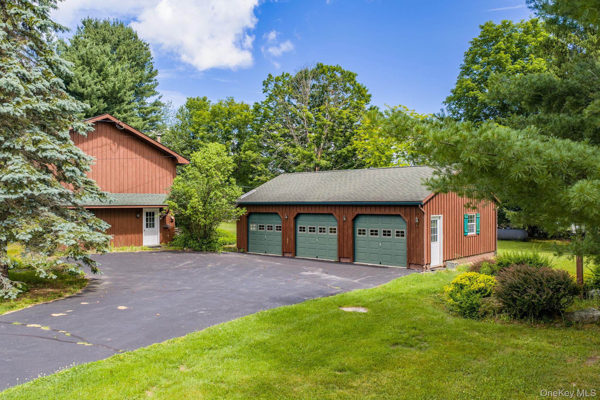 128 Hall Road – For Sale photo 4