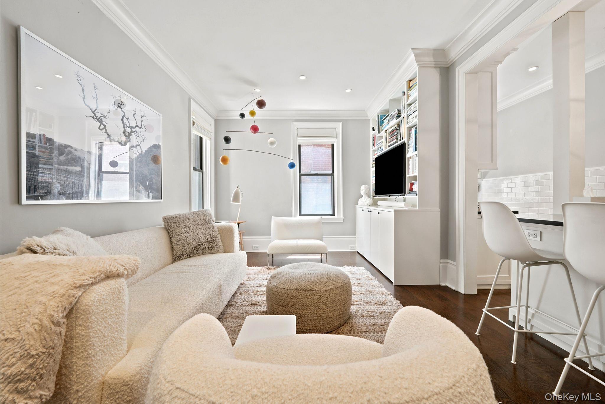 1361 Madison Avenue, Unit 6G photo 9