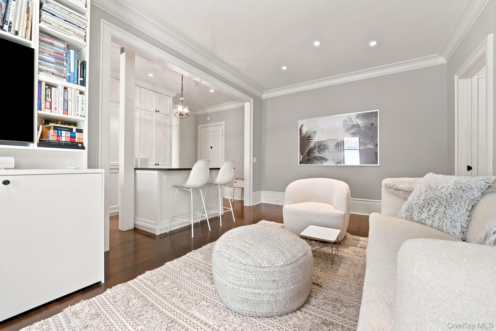 1361 Madison Avenue, Unit 6G photo 12