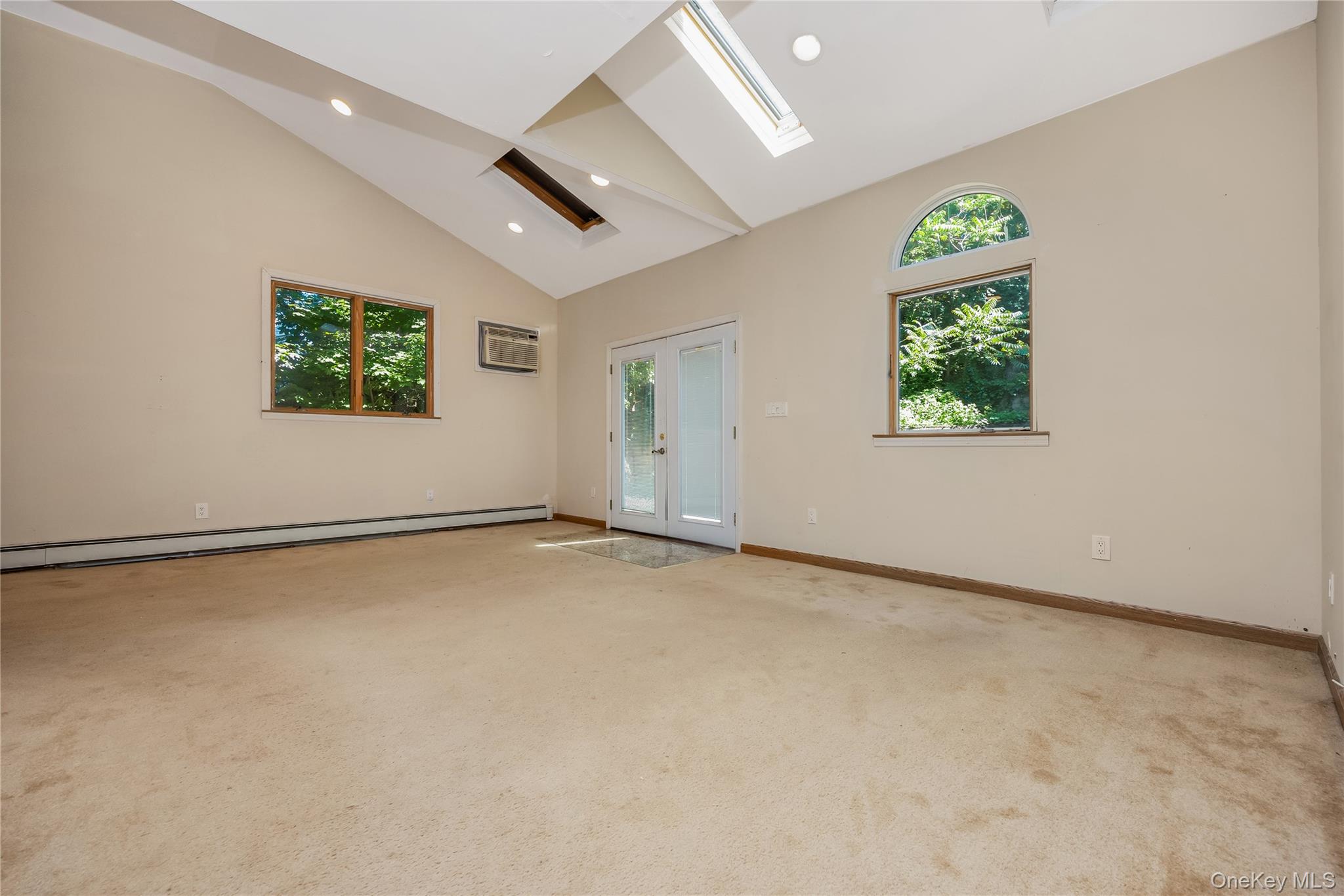 216 Woodbury Road – For Sale photo 25