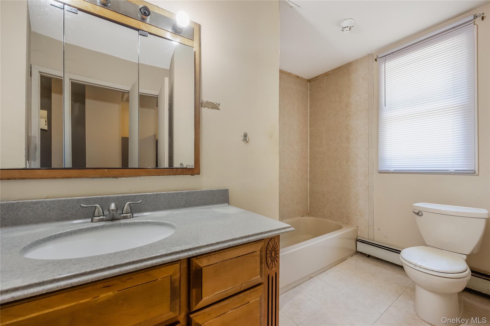 216 Woodbury Road – For Sale photo 9