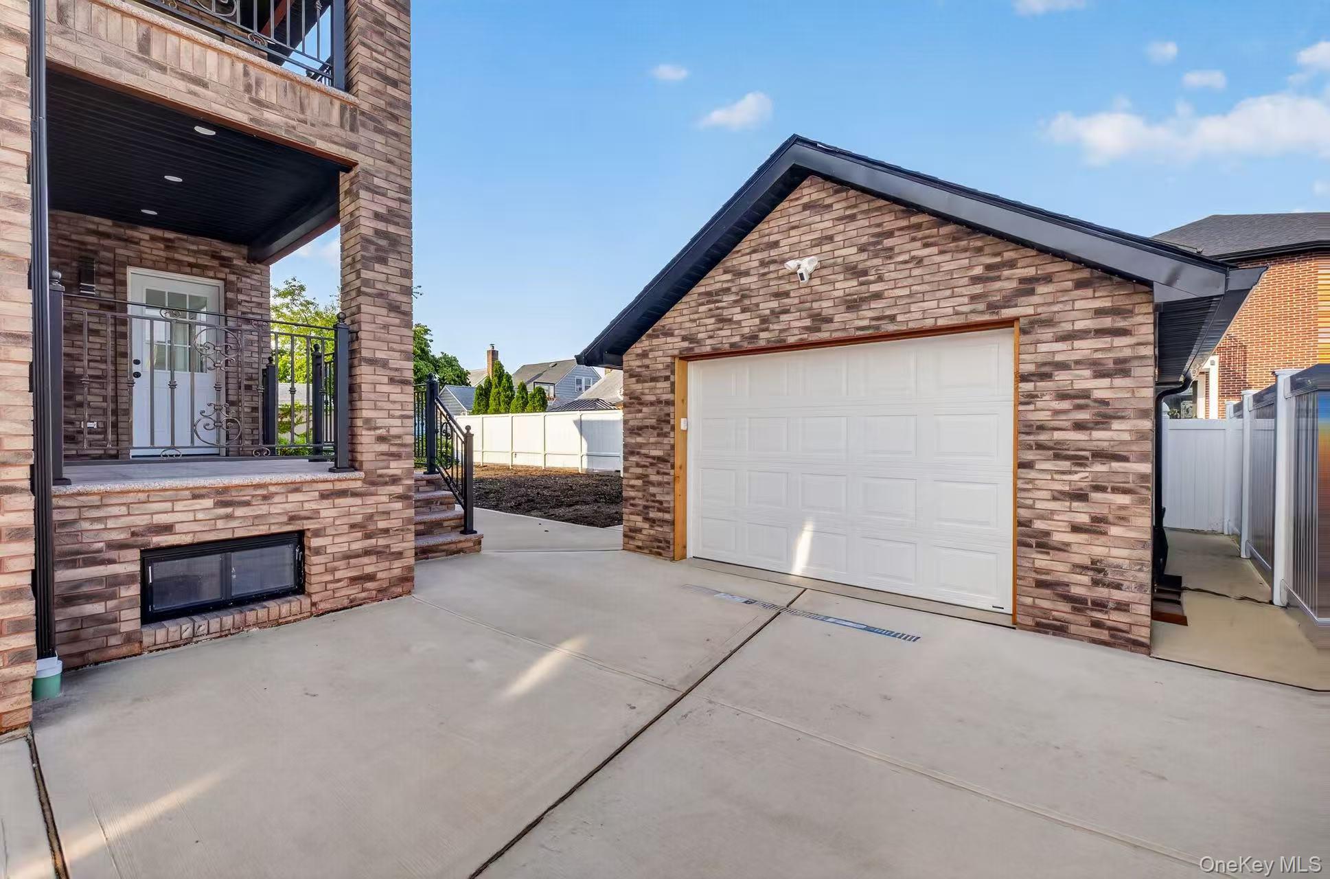 946 Cherry Lane – For Sale photo 30