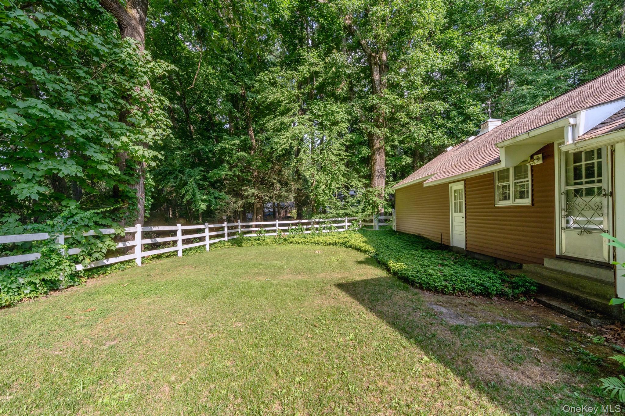 8 Carroll Street – For Sale photo 39