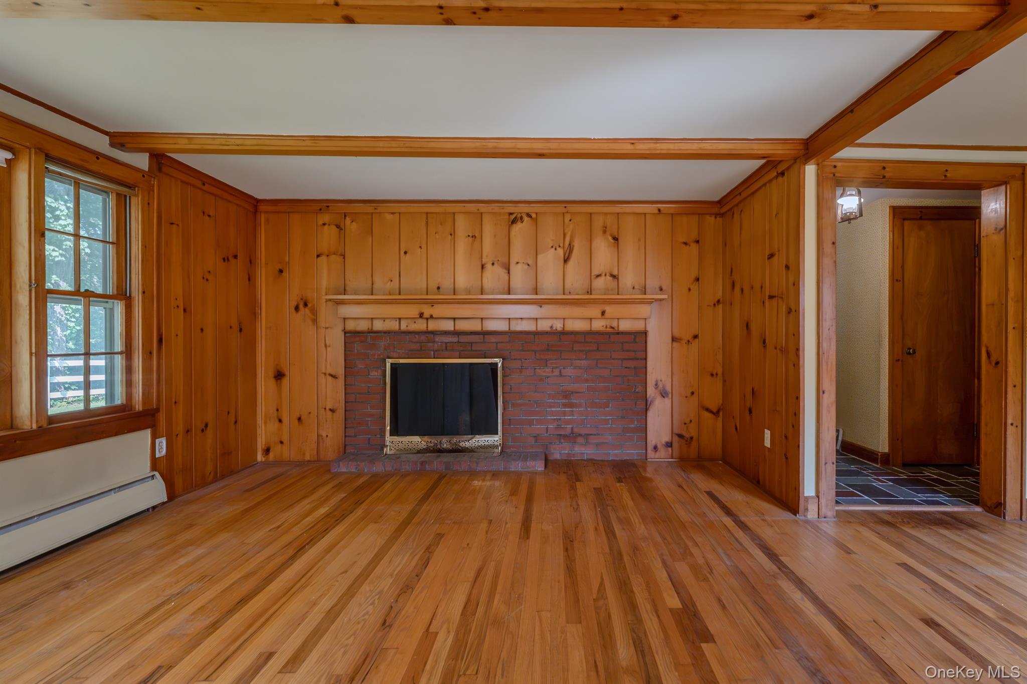 8 Carroll Street – For Sale photo 9