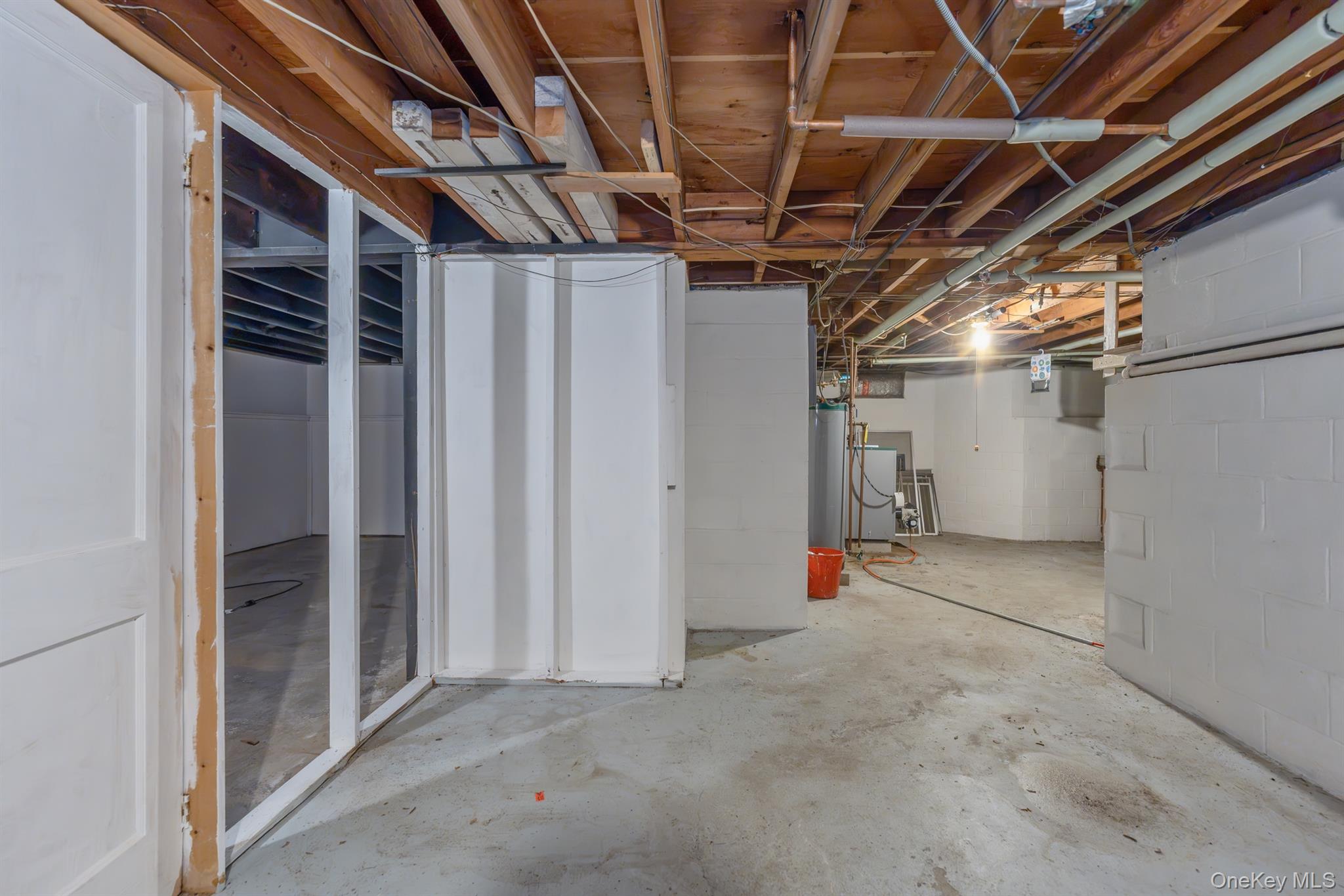 8 Carroll Street – For Sale photo 33