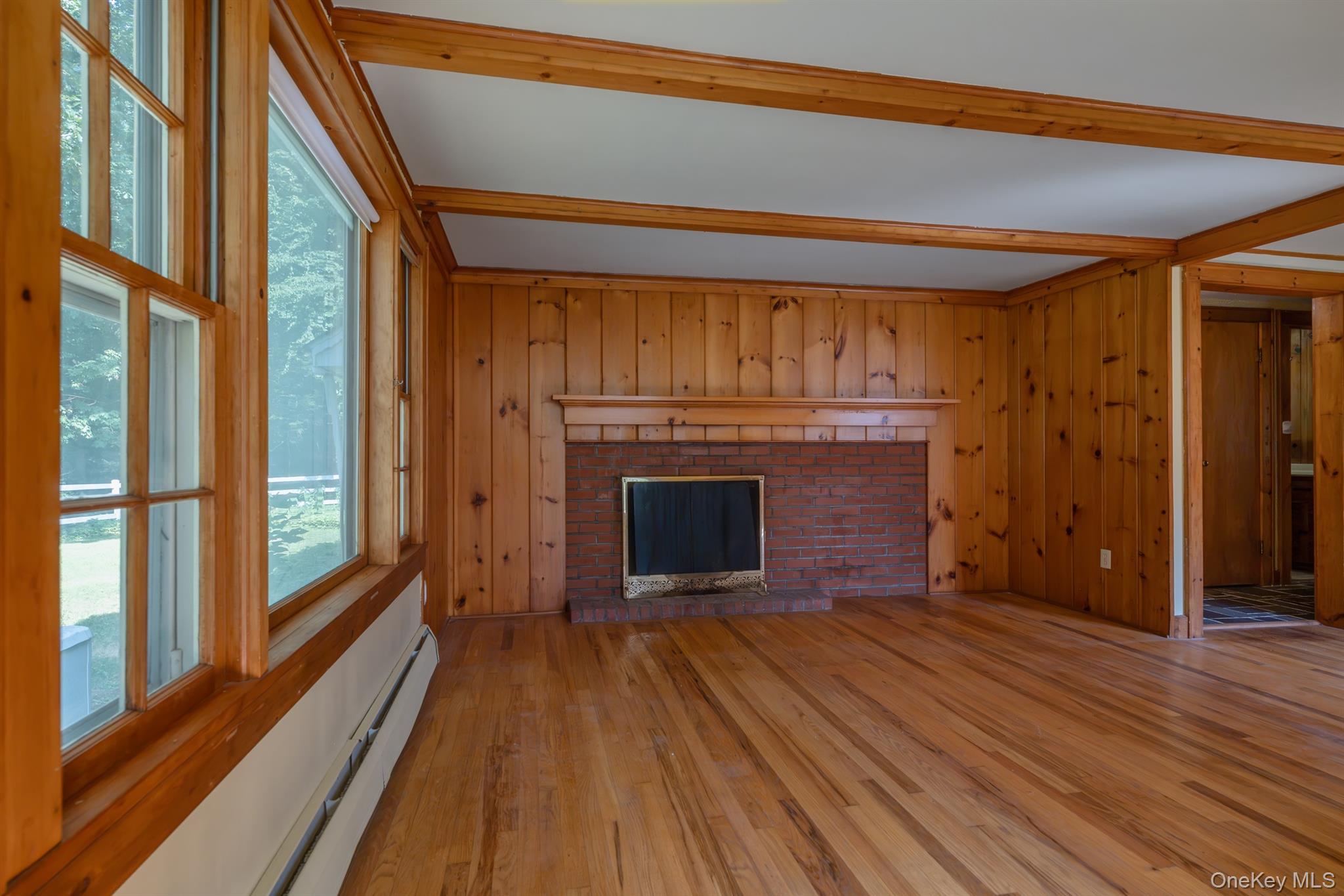 8 Carroll Street – For Sale photo 8