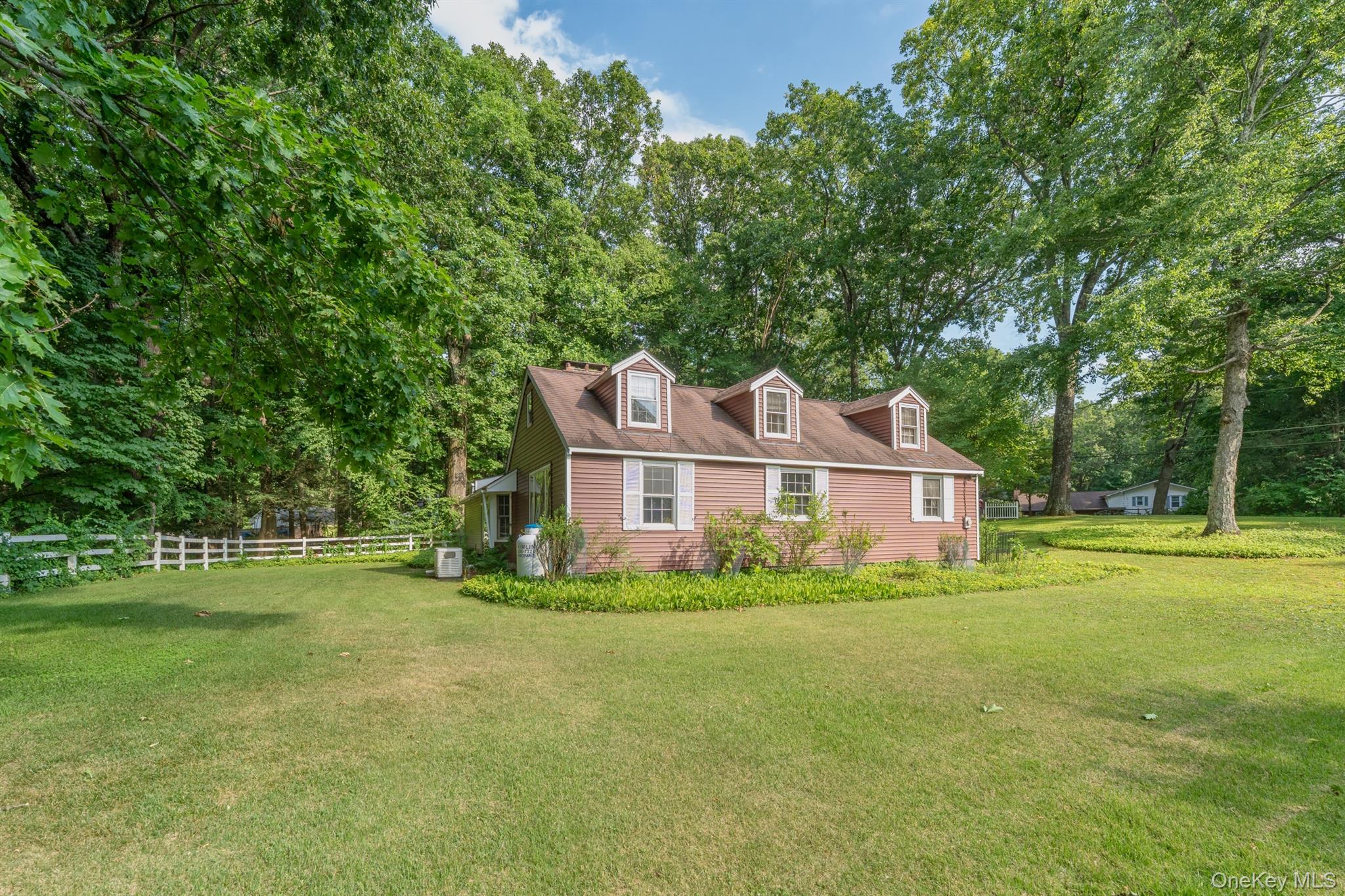 8 Carroll Street – For Sale photo 40