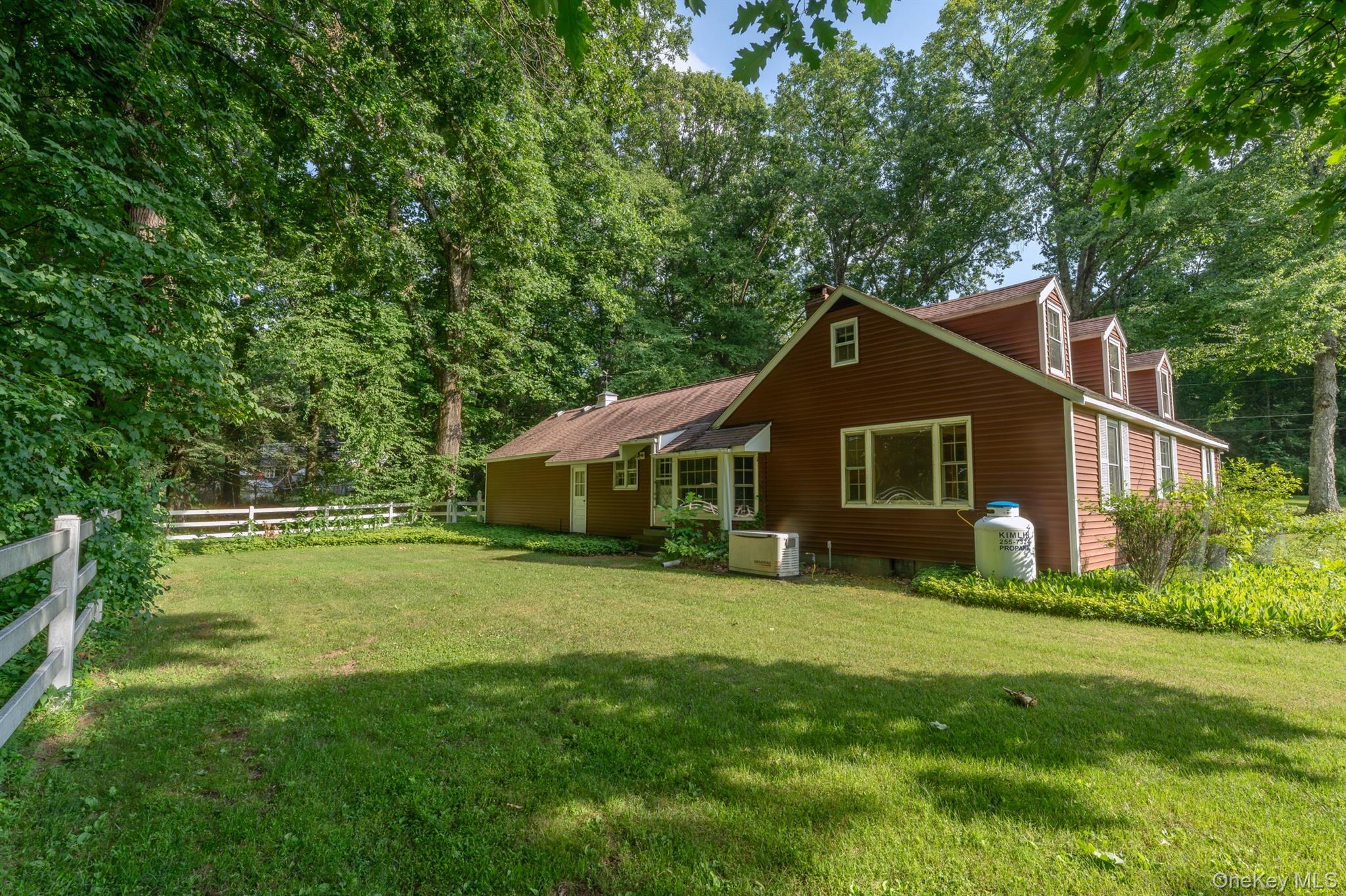 8 Carroll Street – For Sale photo 38